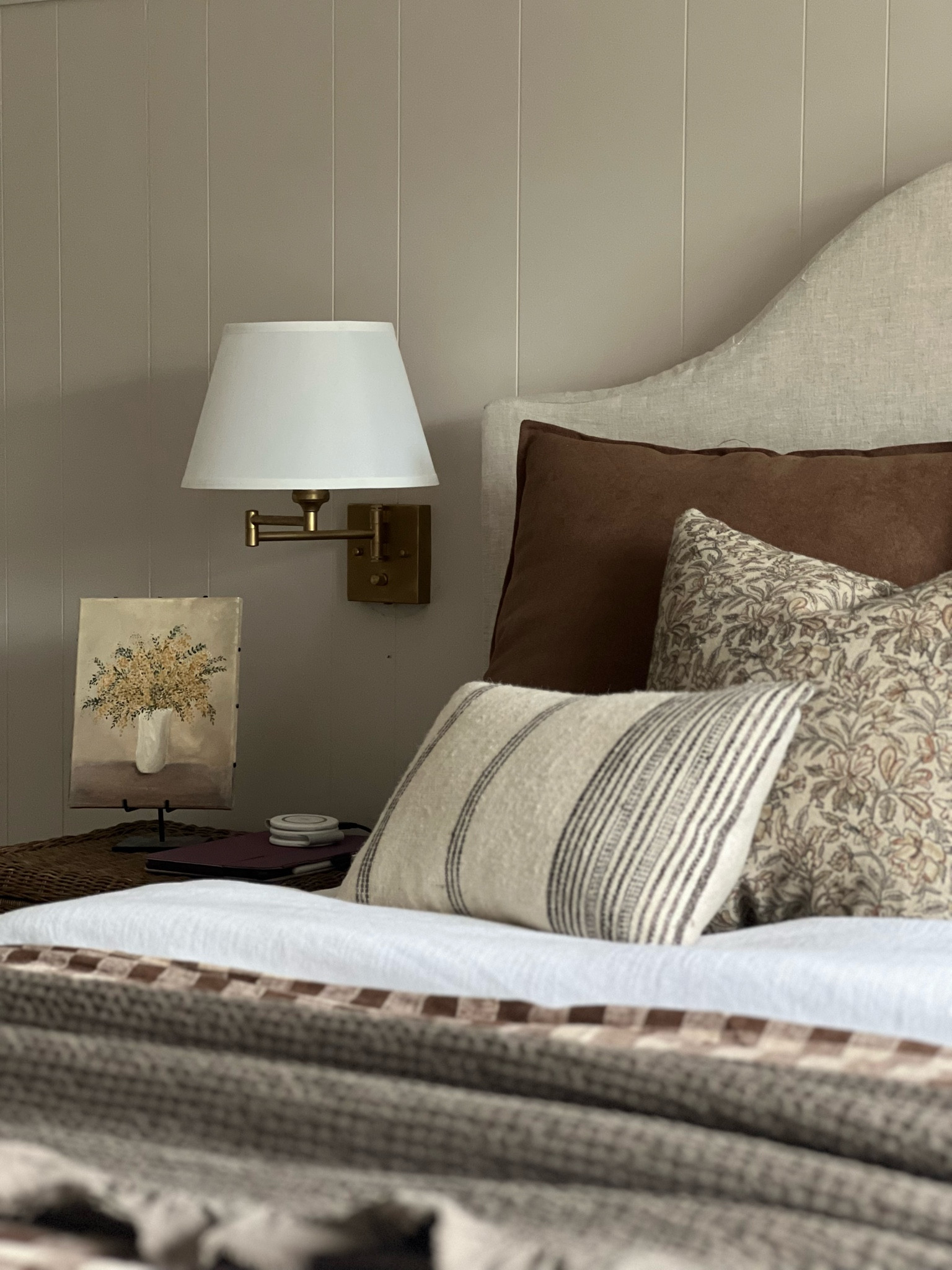 Girls room bedding. Neutral bedding

Mixing patterns: one floral, one solid and one geometric shapee

Teen girl
McGee and co style
Amber interiors style
Green and yellow floral
Floral pillow
Swing arm sconce
Gingham bedding
Gingham quilt
Ruffled bed blanket


#LTKhome #LTKkids #LTKstyletip