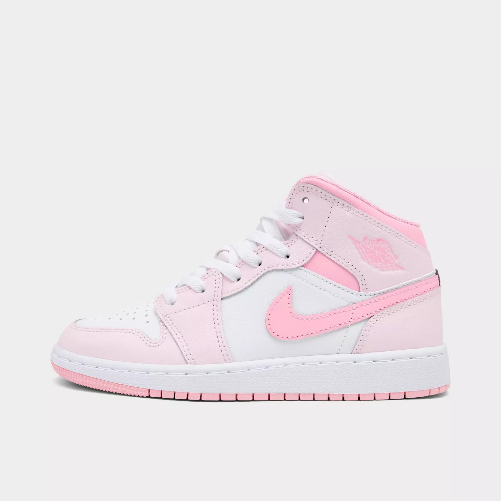 Big Kids' Air Jordan Retro 1 Mid Casual Shoes | Finish Line (US)