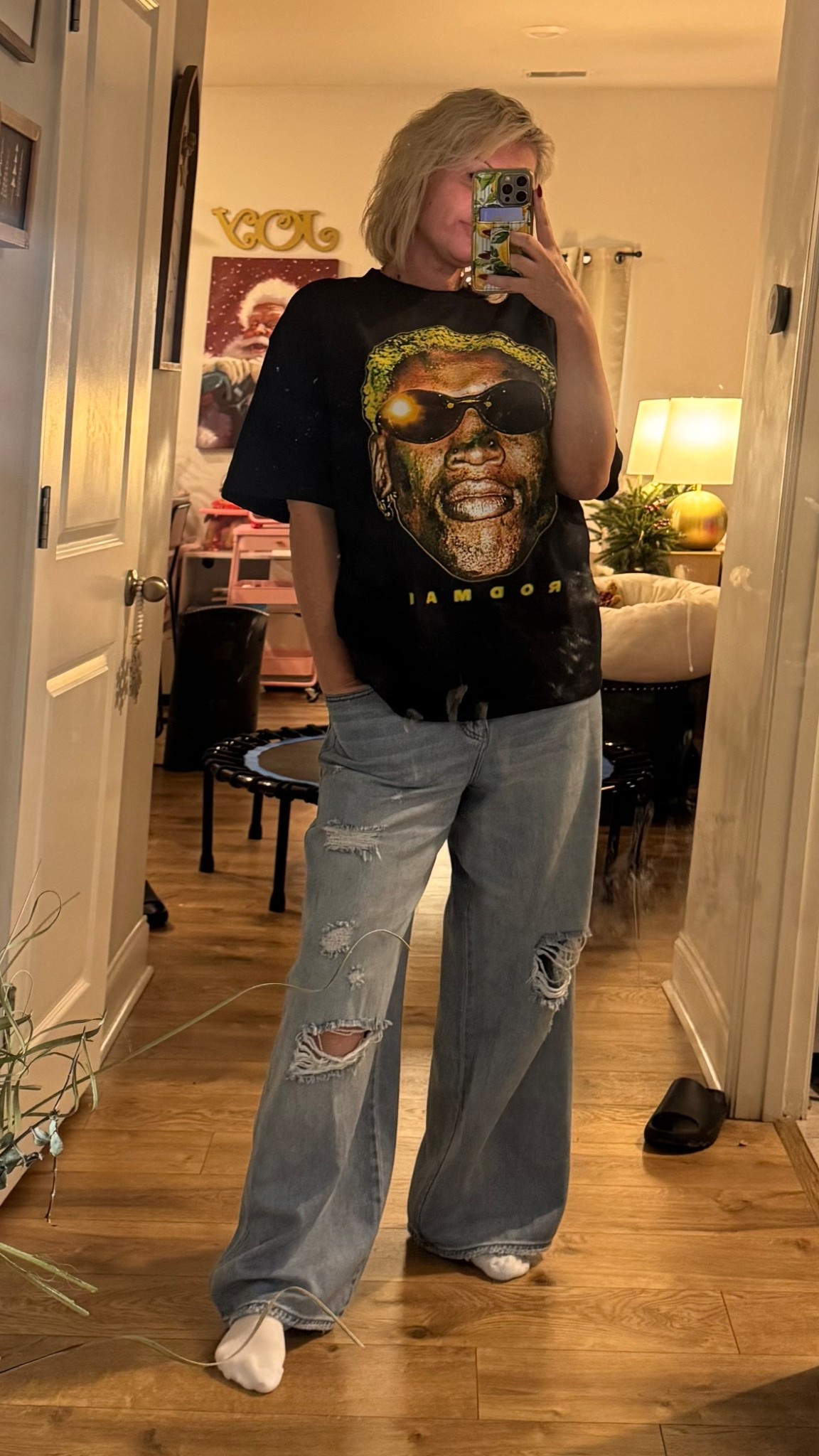 Graphic tees for the win! Pacsun // graphic t shirt // distressed jeans 

#LTKTall #LTKootd #LTKFindsUnder50