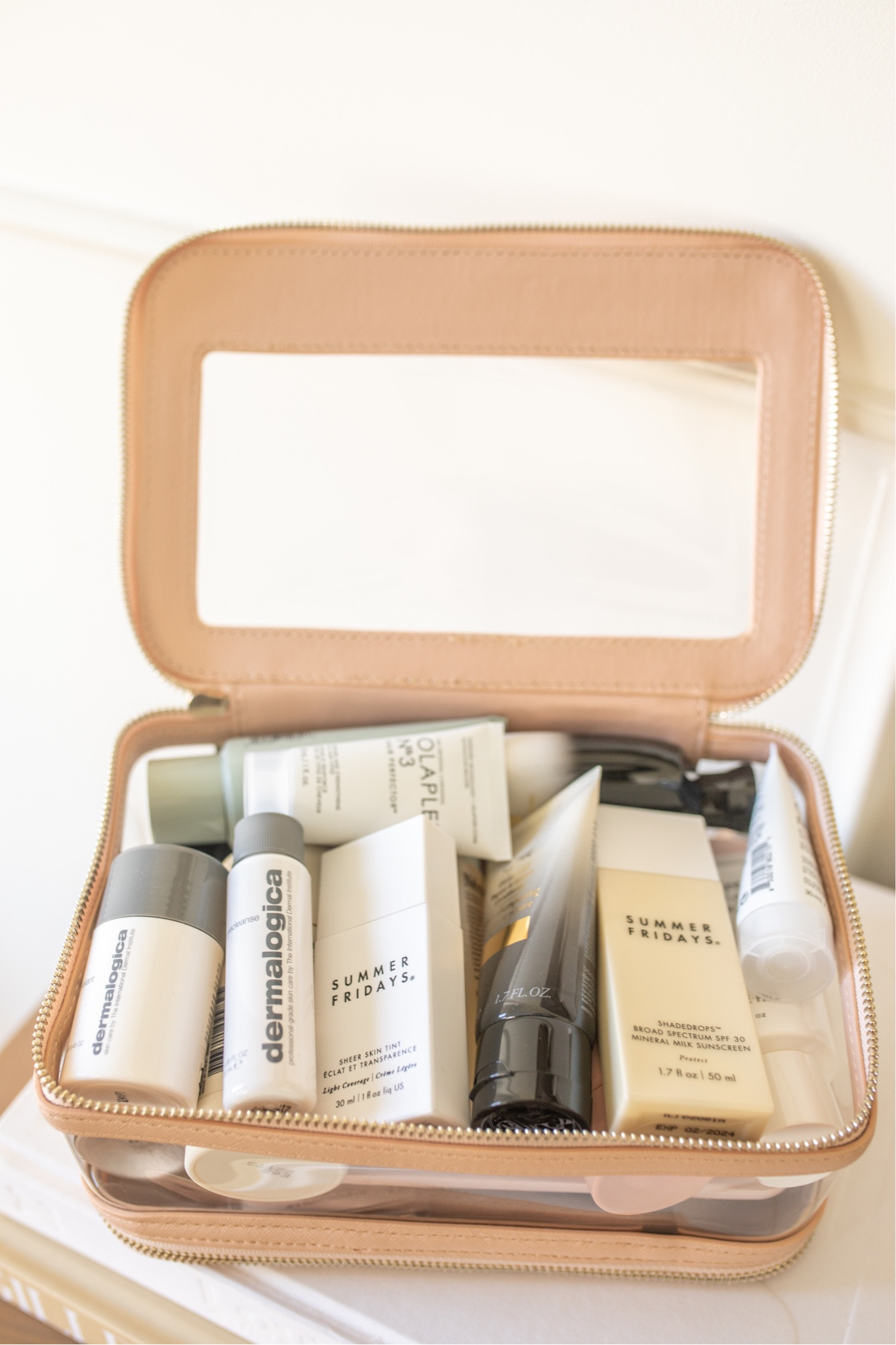 Pack my toiletry bag with me

Packing, packing tips, pack with me 

#LTKunder50 #LTKbeauty #LTKtravel