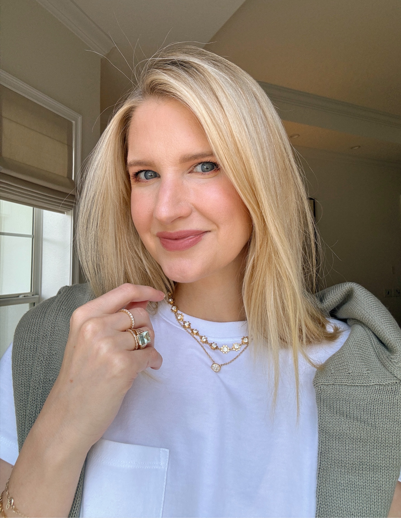 Favorite fall beauty looks and new pallet! Also a really great white boxy T-shirt. I’m in a size medium. 

#LTKFindsUnder100 #LTKStyleTip #LTKBeauty