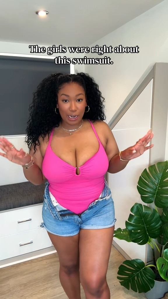 The fit, the shape, the color… everything just works. Summer, I’m ready for you. ☀️

#LTKootd #LTKPlusSize #LTKMidsize