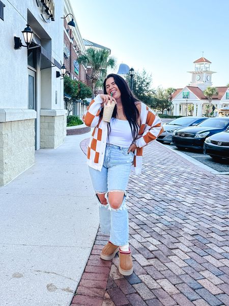 Fall outfit inspo 


Fall clothes, ugg, American Eagle, amazon, women’s fashion #ltkcurves

#LTKFind #LTKstyletip #LTKSeasonal