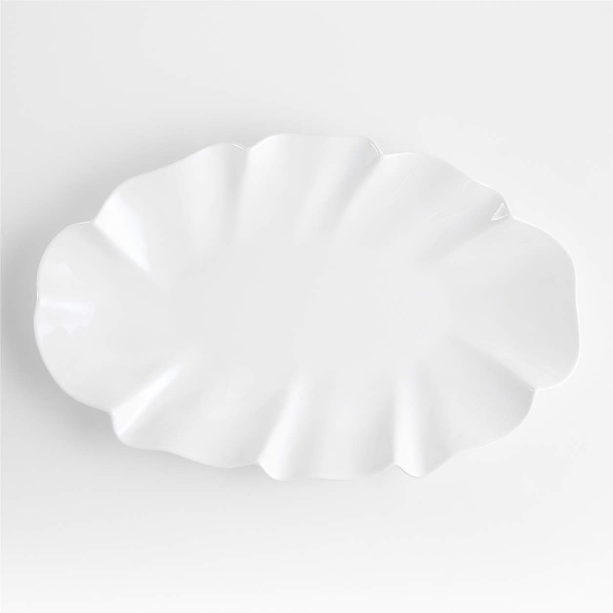 White Ruffle 22" Earthenware X-Large Platter + Reviews | Crate & Barrel | Crate & Barrel
