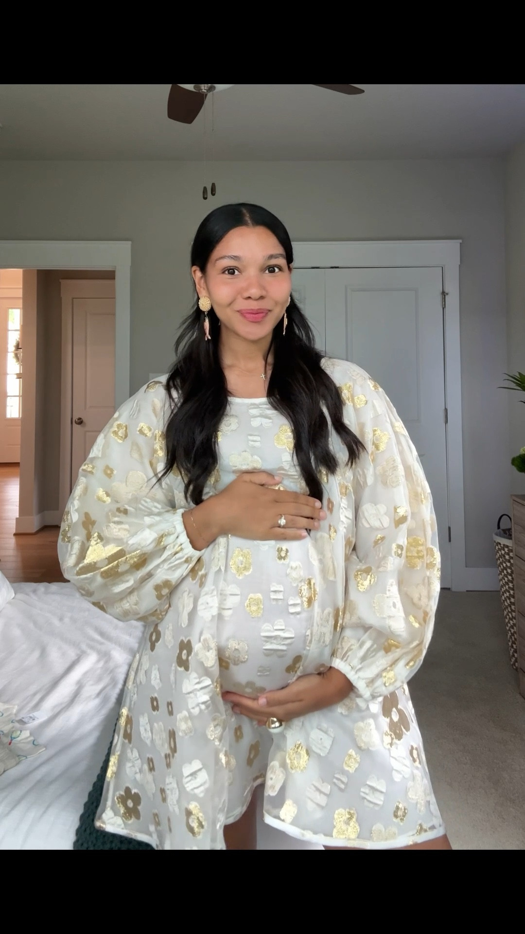 This dress with a bump!?!? 🥹🩵🤰

#LTKBaby #LTKBump #LTKSaleAlert