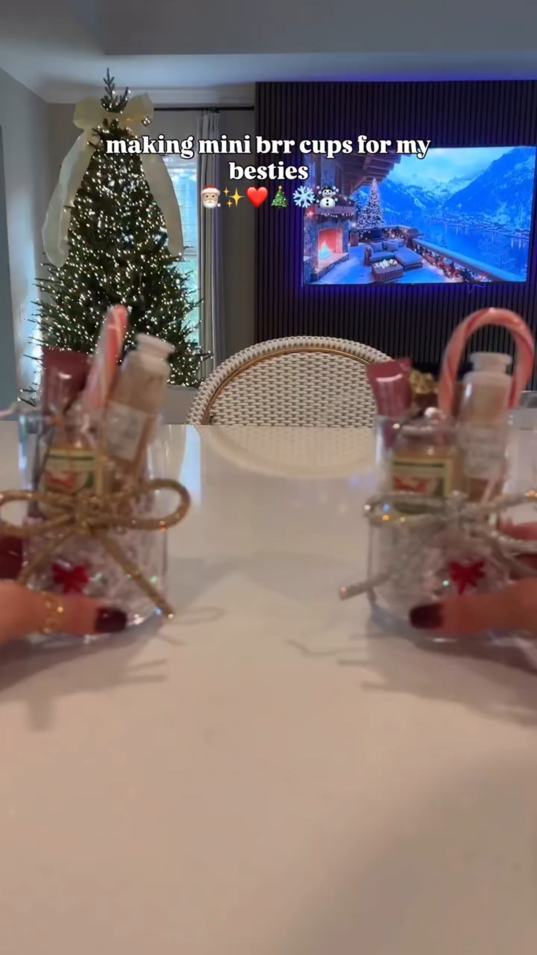 Type “MINI” and I’ll send the 🔗’s to everything I used to make these cute mini brr basket cups for my girls! These are inexpensive, cute, festive and fun! 🧸🎅🏼🎄🤩✨💫 would you like to get one?! 

ps. You must be following me in order to get the links in your inbox via Instagram or else I won’t be able to DM you :( 

#brrbaskets #giftideas #christmasgift #amazonfinds @amazon @shop.ltk