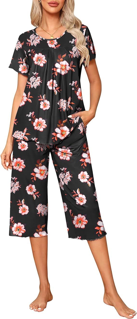 Ekouaer Women's Pajama Sets Short Sleeve Sleepwear Top and Capri Pants Soft Pjs 2 Piece Loungewea... | Amazon (US)