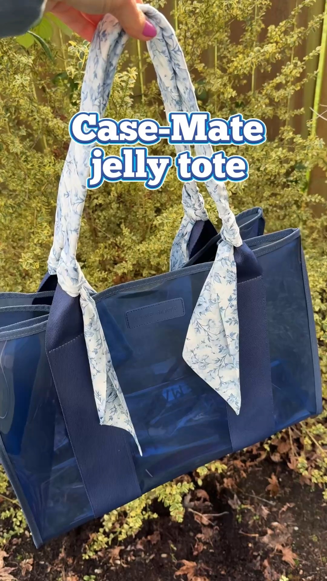 Love my @casemate jelly tote!

#casemate #tote

#LTKgrwm #LTKmomlife #LTKdayinmylife