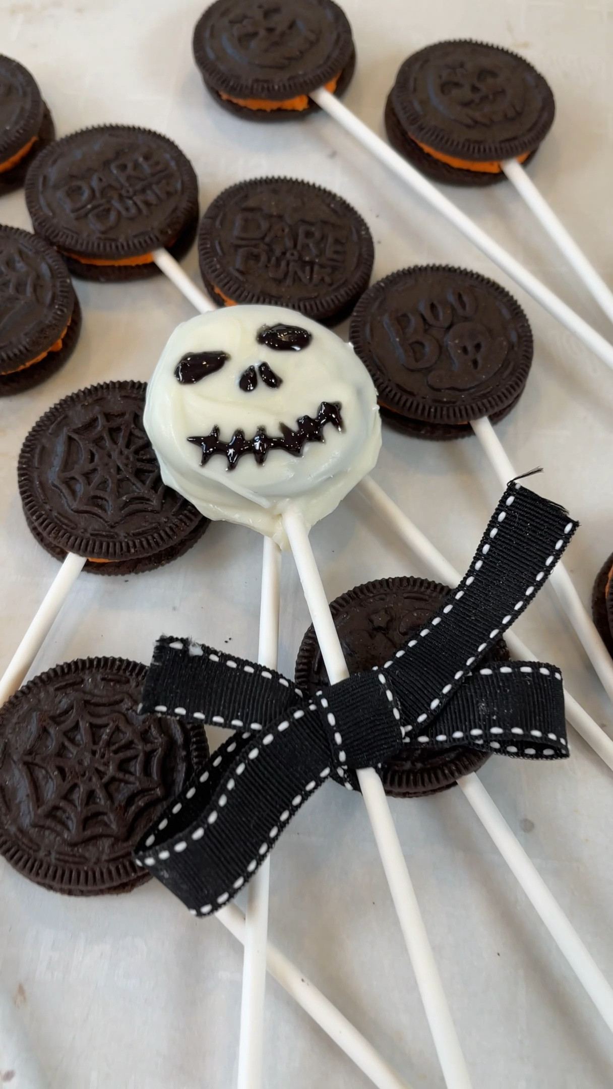 🎃 These Jack Skellington Cookie Pops are such a fun treat for Halloween!! They are surprisingly easy to make! 🙌 #HalloweenTreats #CookiePops #JackSkellington #NightmareBeforeChristmas #HalloweenIdeas 

#LTKFamily #LTKHome #LTKSeasonal