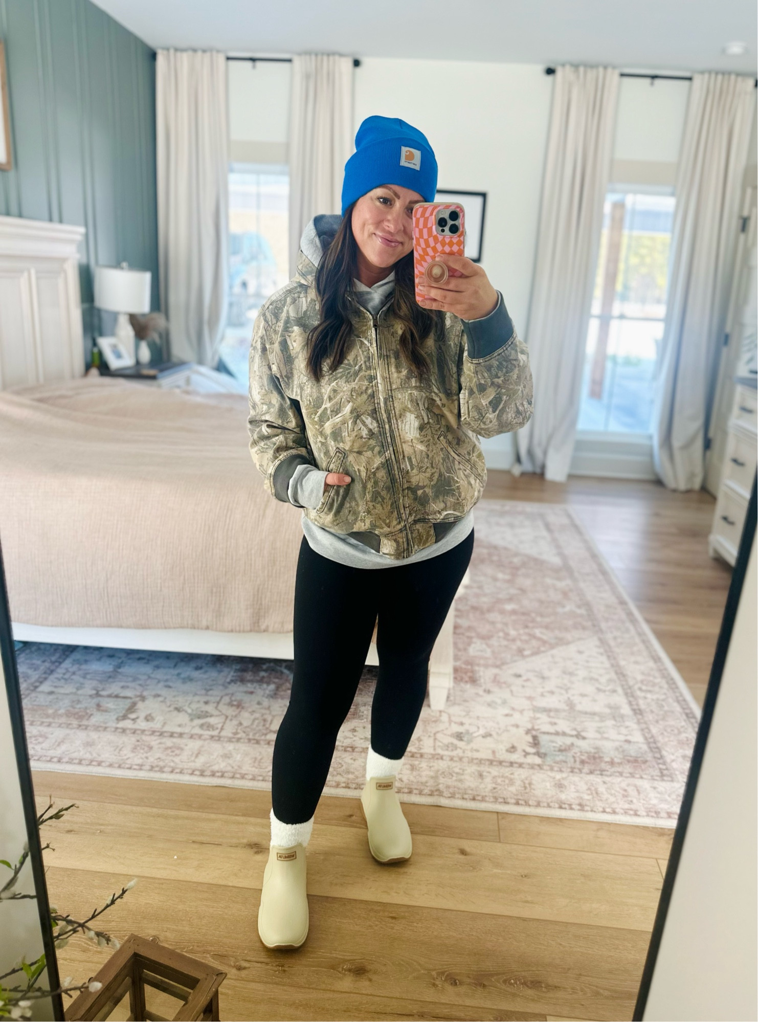 Snow day fit check ❄️💙

#LTKMidsize #LTKActive