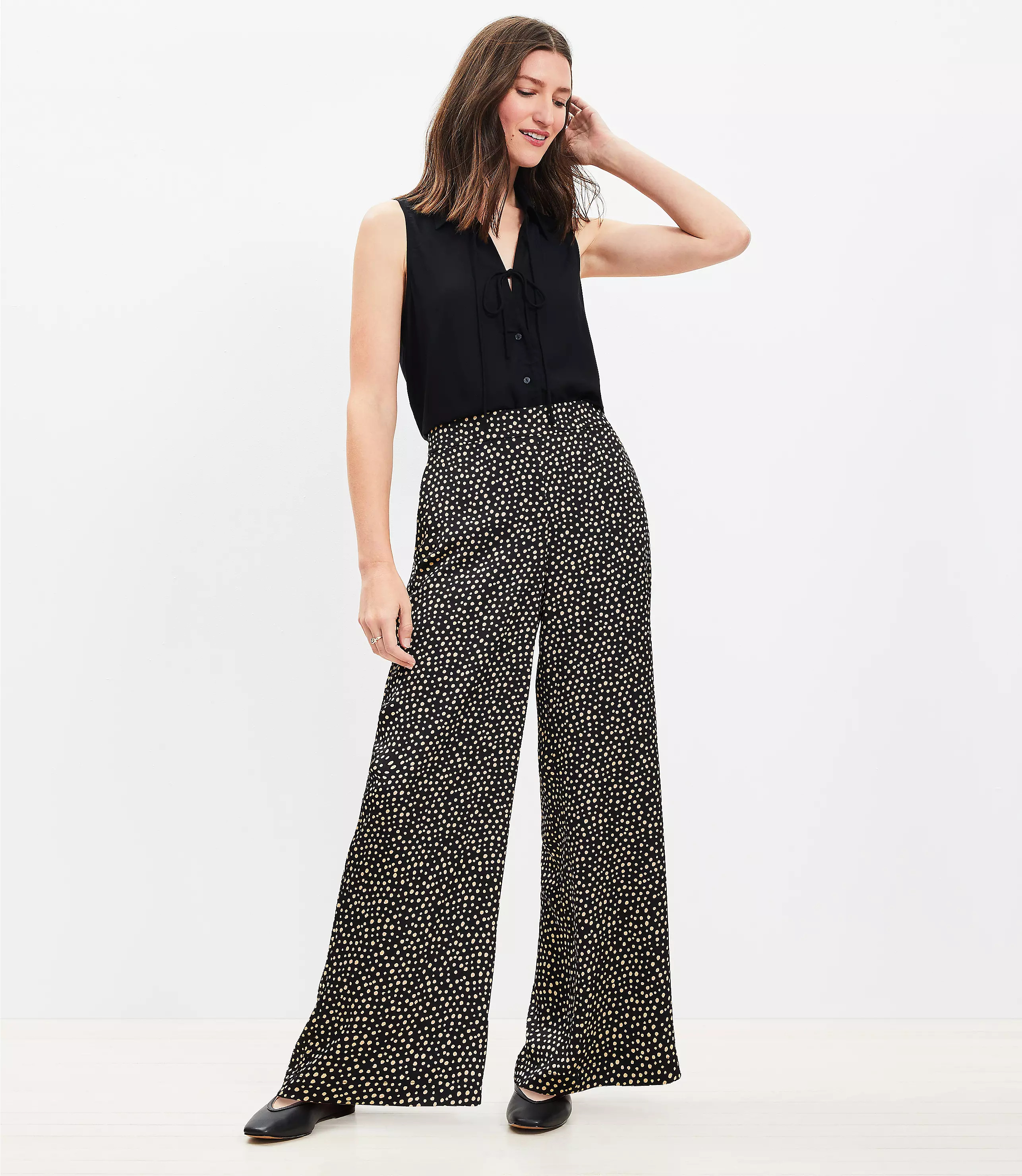 Fluid Pull On Wide Leg Pants in Dot | LOFT