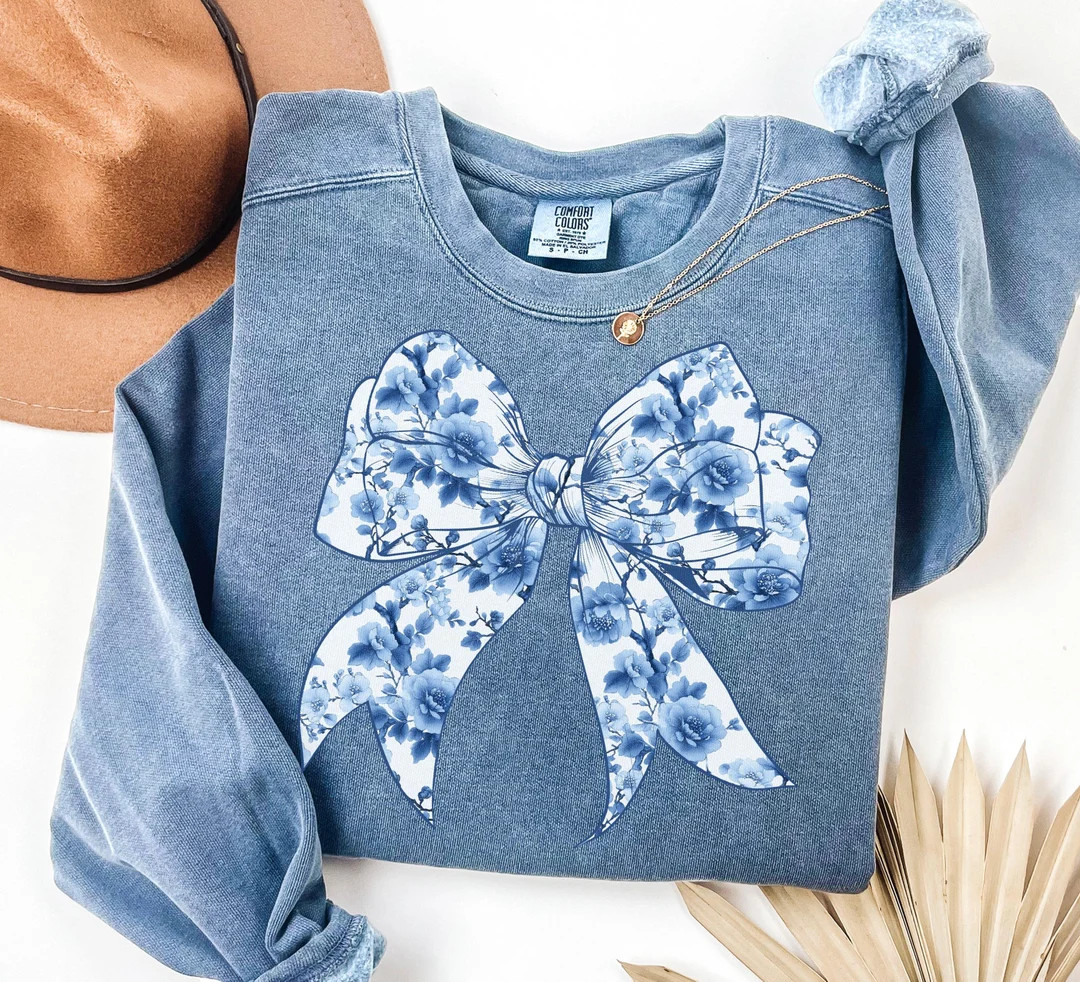 Toile De Jouy Coquette Bow Comfort Colors®, Blue Ribbon Sweatshirt, Girly Aesthetic Crewneck, Cu... | Etsy (US)