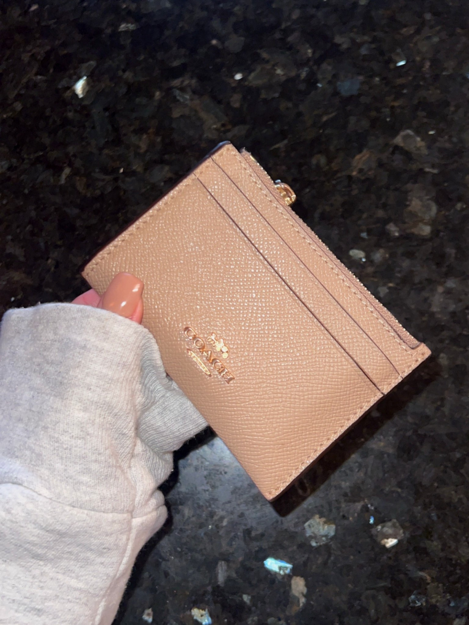 i’ve been using this wallet for the last year and it’s held up perfectly with no scratches or wear & tear !  

#LTKFindsUnder50 #LTKStyleTip #LTKSaleAlert
