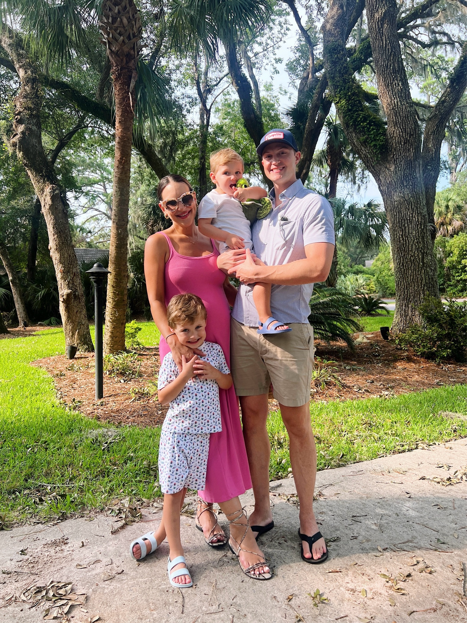 I have this dress in 4 colors (my usual size) and it’s one of my top worn picks of summer. Under $40!

#LTKFindsUnder50 #LTKBump