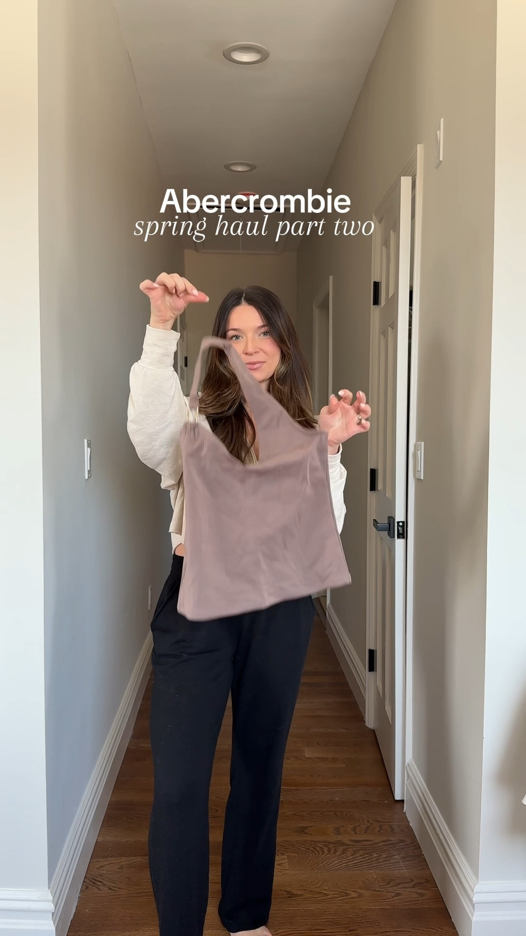 Abercrombie spring outfit haul part two! All included in the exclusive LTK sale. Copy the code below for 25% off! 

Wearing small in everything (petite where they had it) 
And 28S in the linen white pants but need a 27!

#LTKWatchNow #LTKSaleAlert #LTKSpringSale