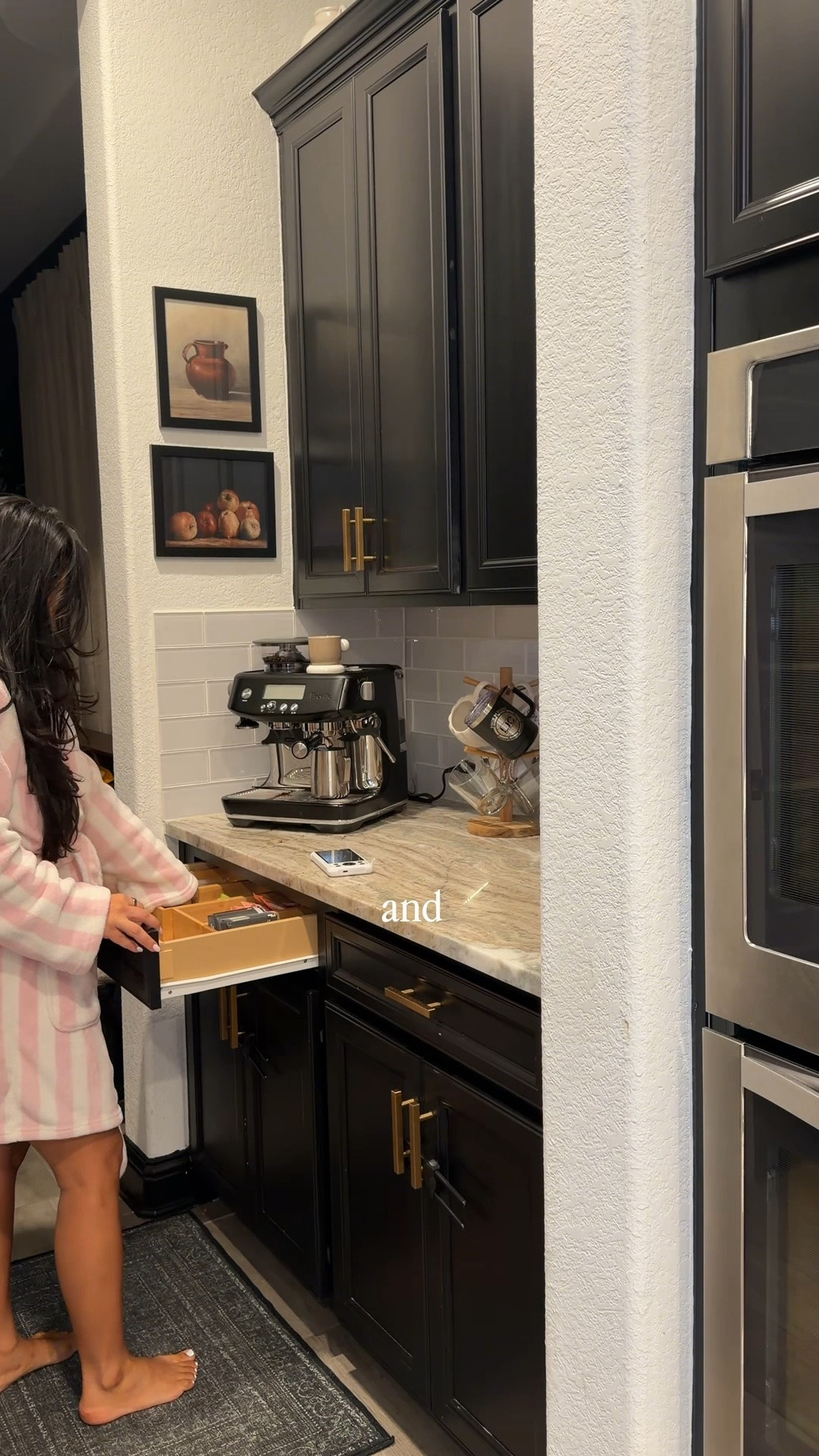 Skincare, makeup, vibration plate and outfit links from video!

Morning routine 
Morning skin care
Ootd as a mom 
Mom life 
Baby

#LTKSaleAlert #LTKmomlife #LTKootd