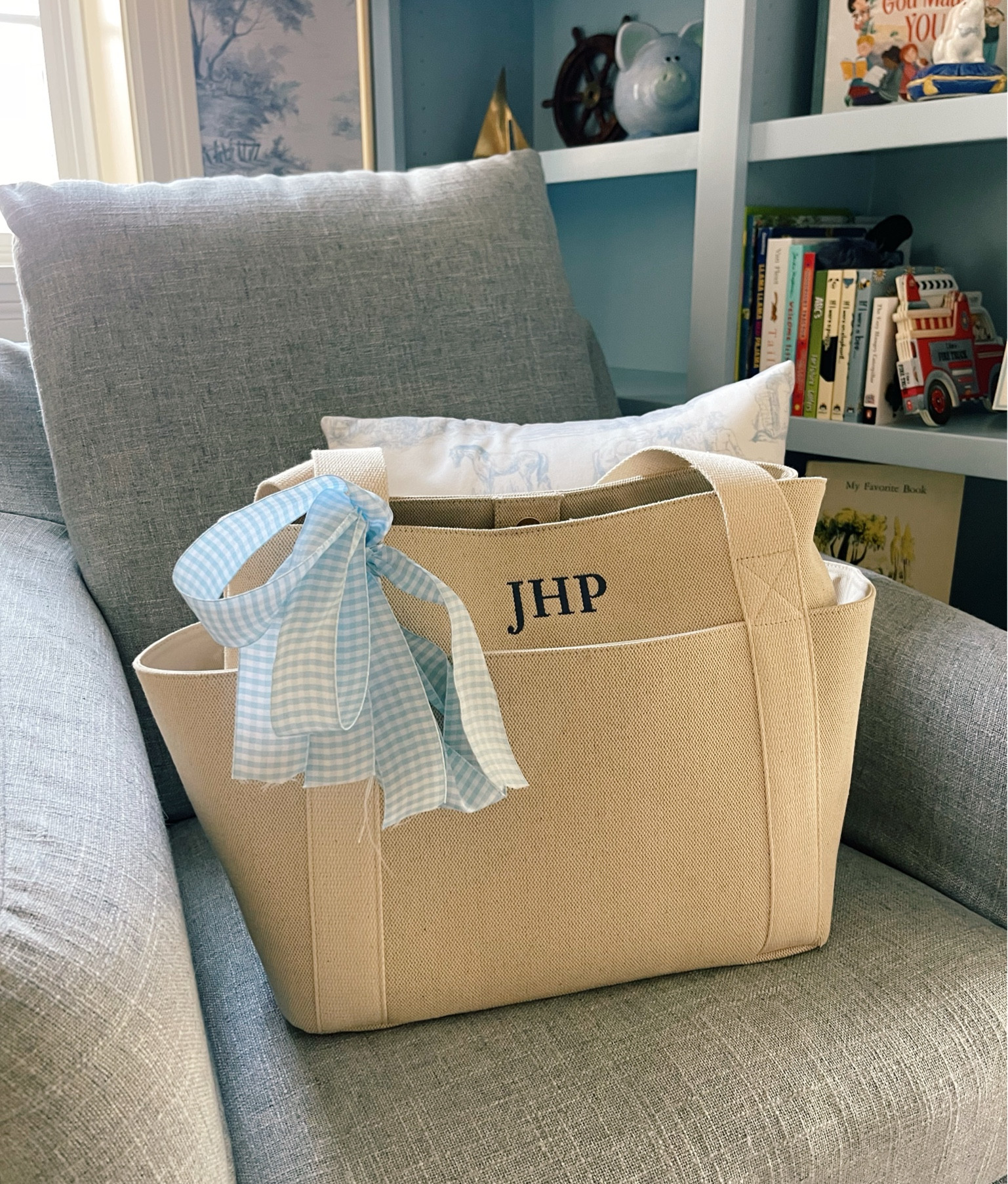 Obsessed with my diaper bag! 🥰🩵 