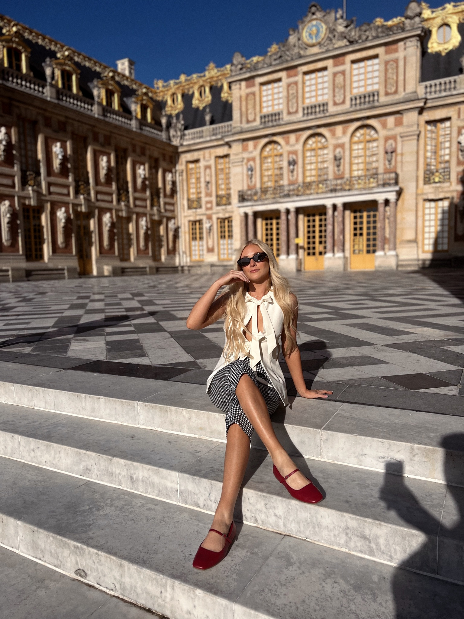 Paris ootd. Pants are anthro but sold out, linked similar! #parisootd