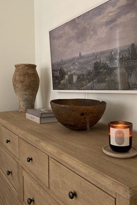 My favorite bedroom decor always consists of vessels, vintage bowls, candles, and the best California style dresser! Also, a key tip is to hide your black screen TVs w our 🖼️ tv 



#bedroomdecor #bedroomstyle #sausalito #sausalitodresser #frametv

#LTKhome #LTKmidsize