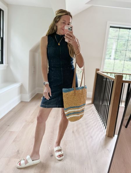 T he cutest (and most flattering) denim dress (with stretch!!) is 40% off right now!! Yep, it's SPANX!! 
