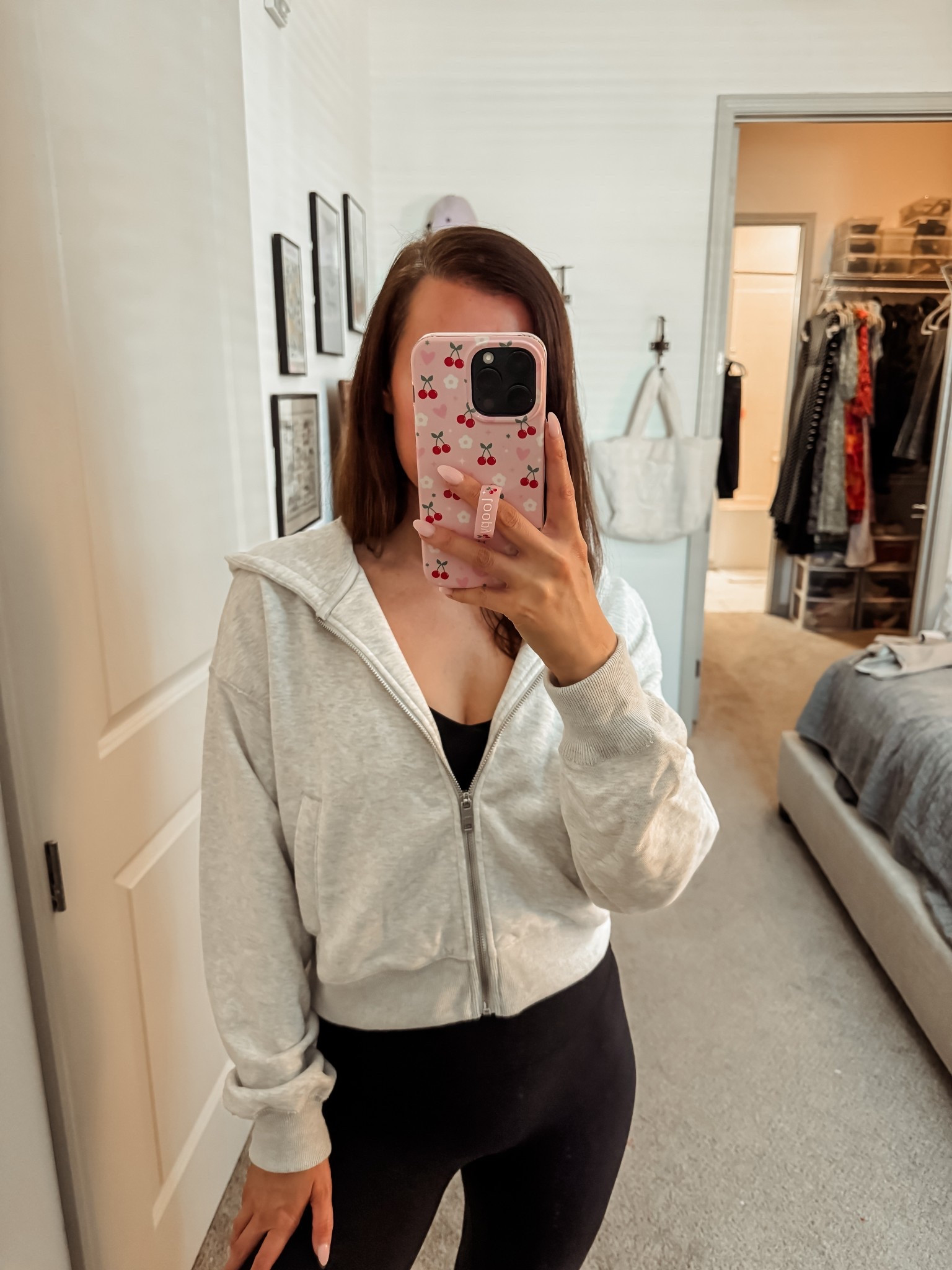 Abercrombie // leggings // sports bra // under $100 // black leggings // yoga // Pilates // workout // matching set 

#LTKfoodie #LTKfitnessgoals #LTKdayinmylife