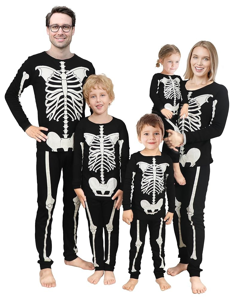 Matching Family Pajamas Christmas Sleepwear Cotton Holiday Valentine Halloween Pjs | Amazon (US)