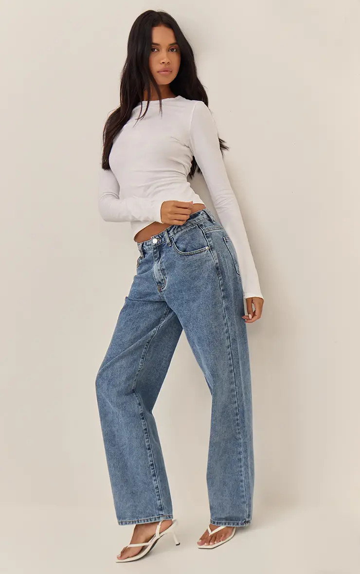 Mid Blue Wash Mid Blue Wash Mid Rise Straight Leg Jeans | PrettyLittleThing USA | PrettyLittleThing US