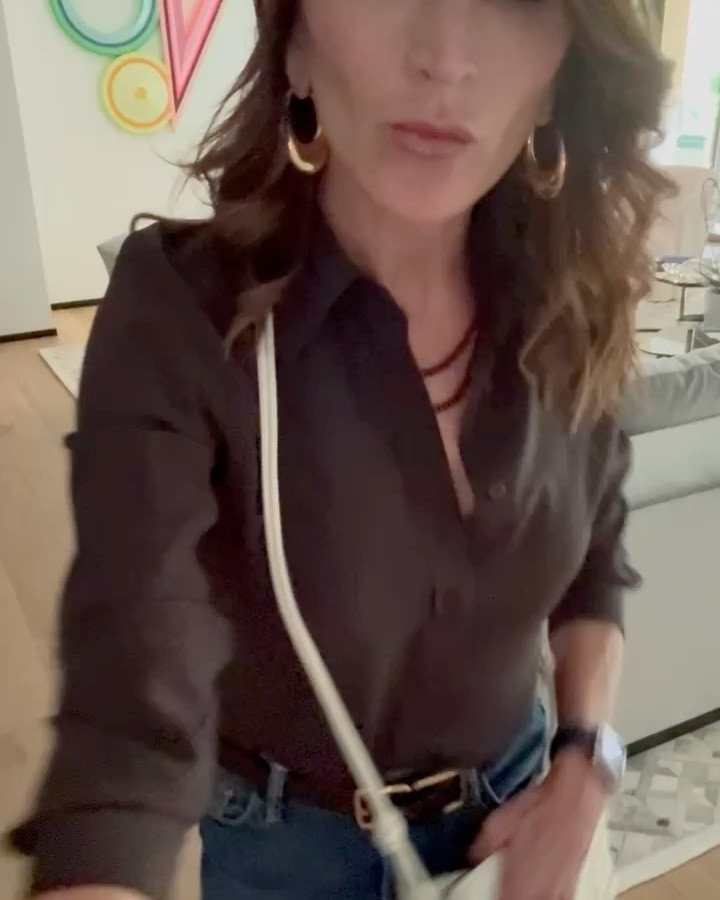 What I wore to the Sting Concert 🎶 earlier this week! 

❤️ EAB

#LTKShoeCrush #LTKStyleTip #LTKSeasonal