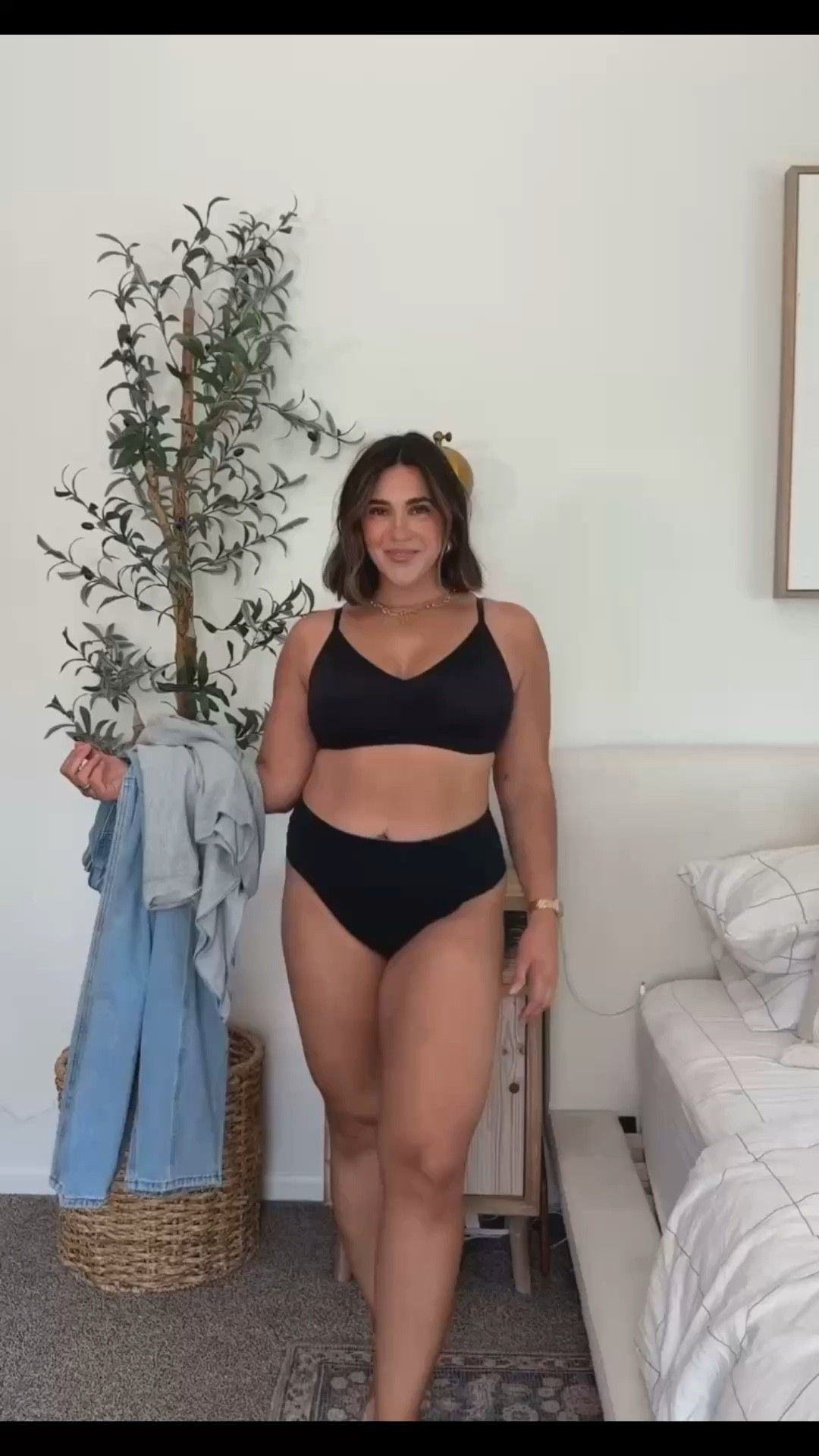 Cool mom outfit for summer, size 10, midsize, apple shape. Trendy barrel tie jeans that are so comfortable and affordable! Seriously my most worn pair last summer. 

Spring outfit ideas, spring denim, summer jeans, jean outfit ideas, casual denim outfit, summer outfit ideas, size 10

Pants L 
Top L
Sandals TTS 
Bag is old coach! 

#LTKSeasonal #LTKootd #LTKMidsize