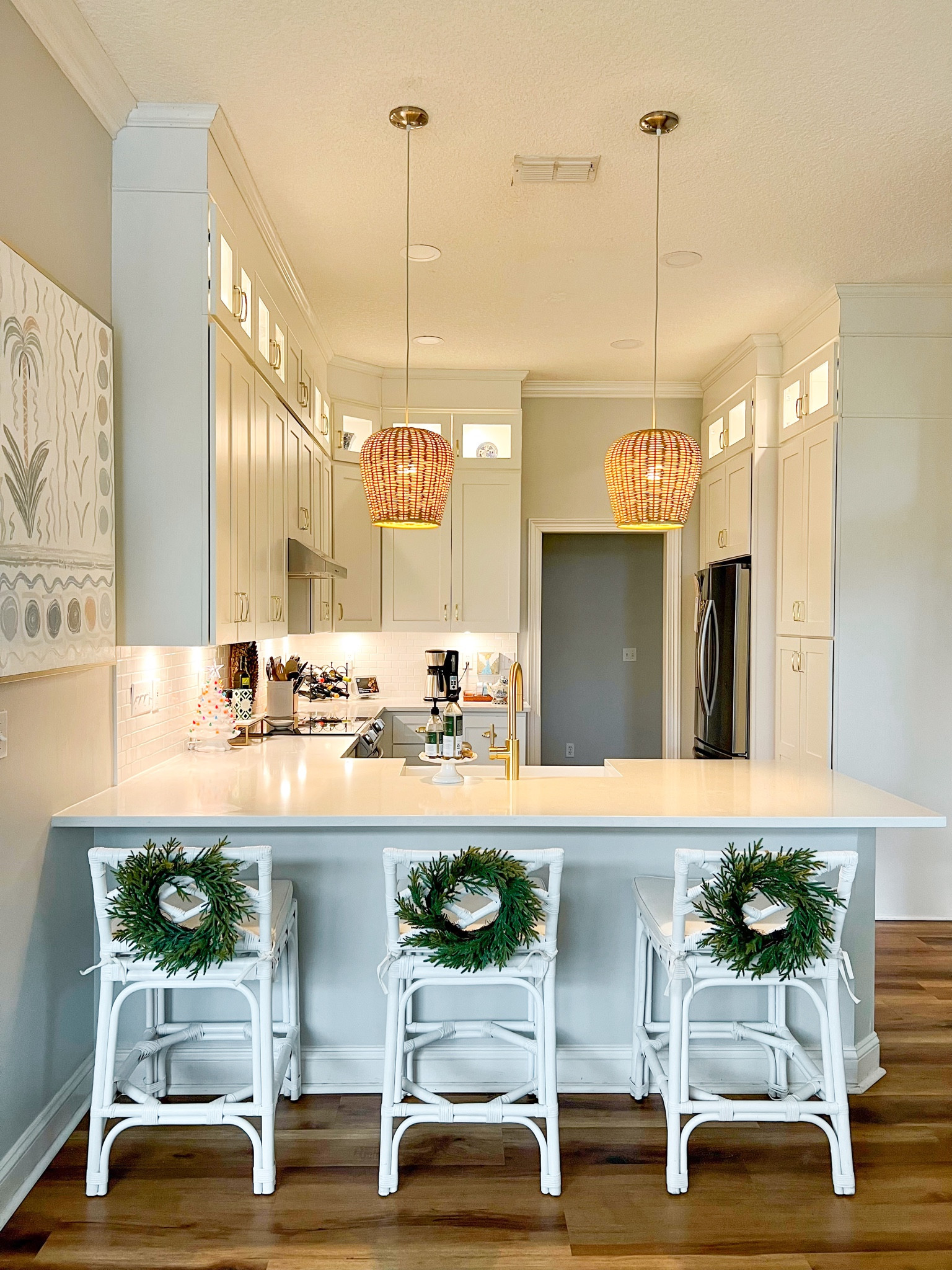 Christmas barstool wreath

#LTKSeasonal #LTKhome #LTKHoliday