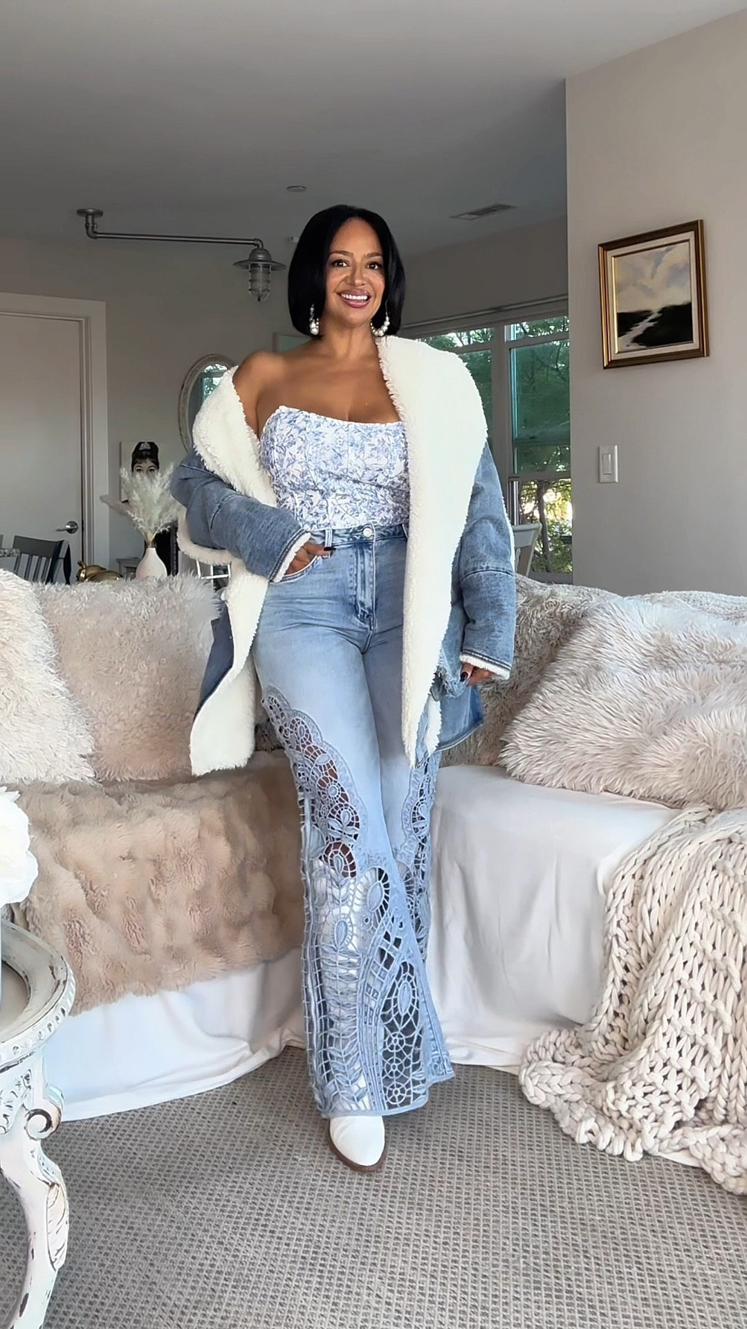 Styling a western outfit for fall 🤠 💙

The denim version of the Lainey Coat was limited edition (💔) but they have it now in 2 new fabrics 😍

lace jeans, denim, denim Sherpa coat, country concert outfit, cowboy boots, over 40, petite curvy, midsize 


#LTKOver40 #LTKMidsize #LTKStyleTip