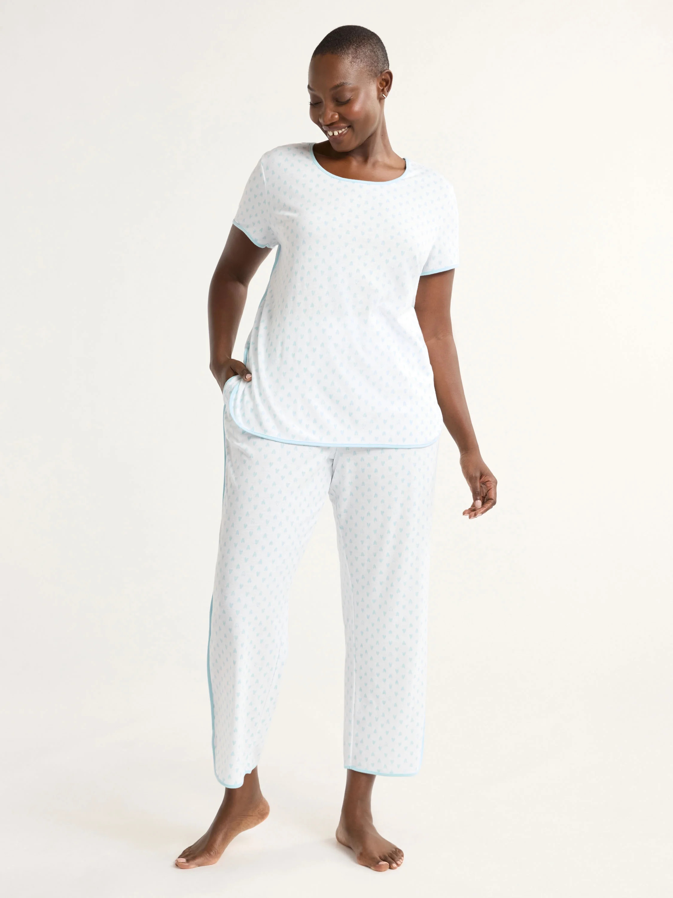 Joyspun Women's and Women’s Plus Lightweight Sleep Tee and Pants Set, 2-Piece, Sizes XS to 3X | Walmart (US)