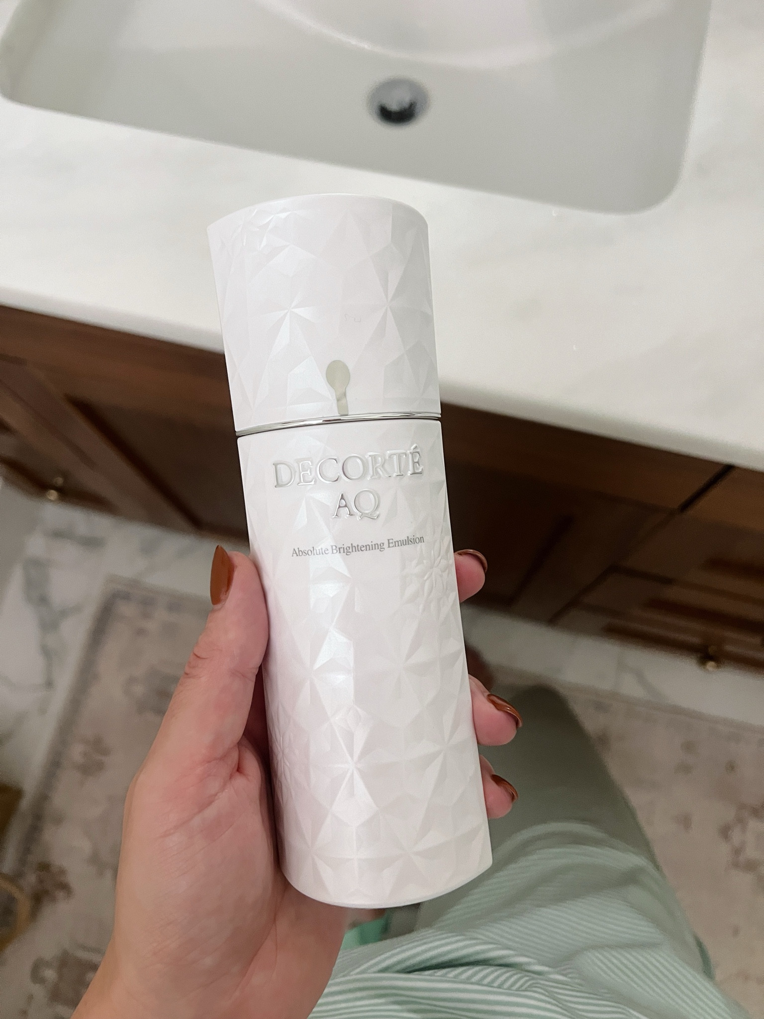 This serum smells so insanely good. SO GOOD

#LTKBeauty