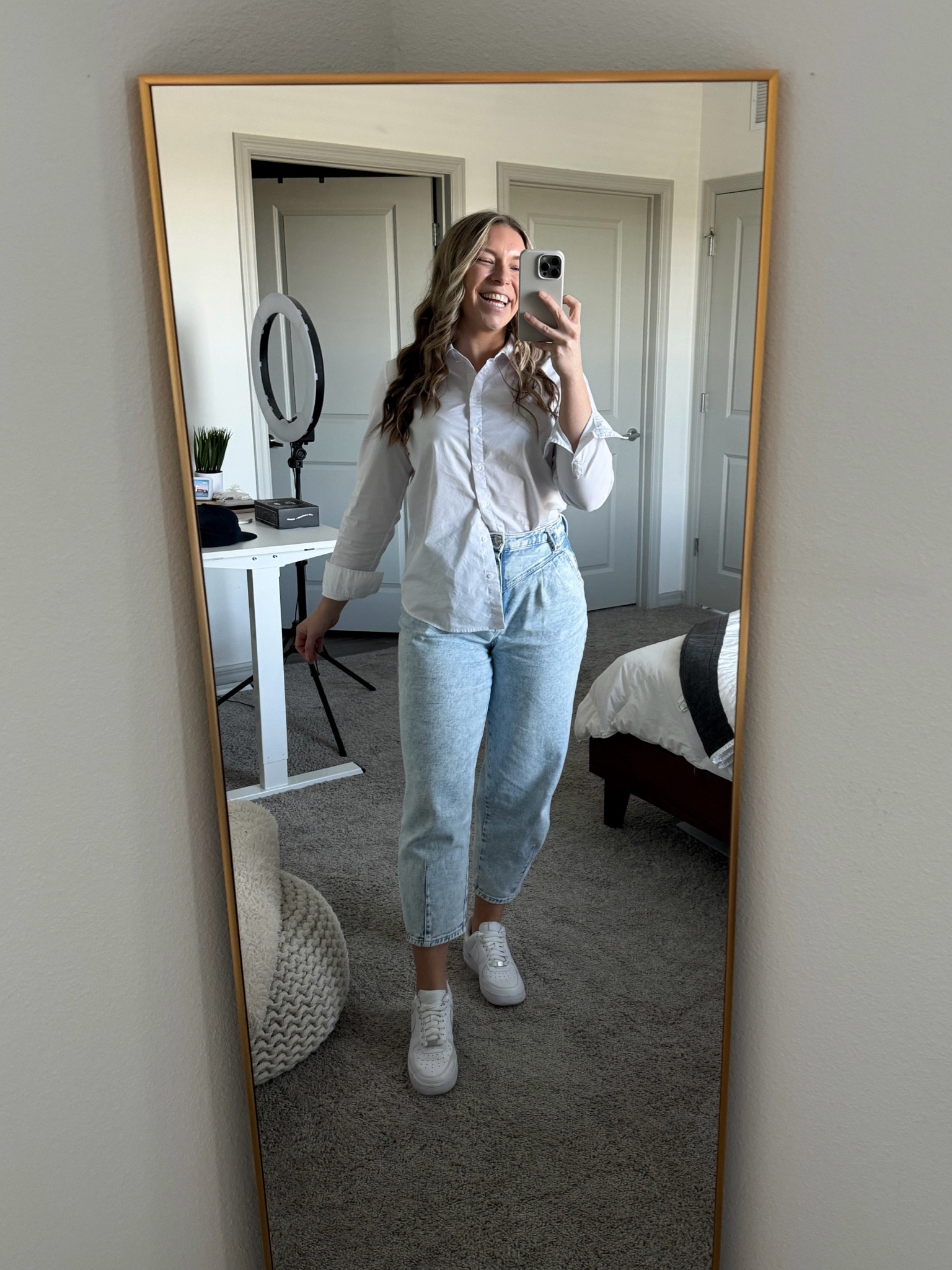 Jeans : 4
Top : S 
Shoes : 7 

#modestoutfit #modestinspo #classy #target #targetjeans #churchoutfit

#LTKstyletip #LTKsalealert