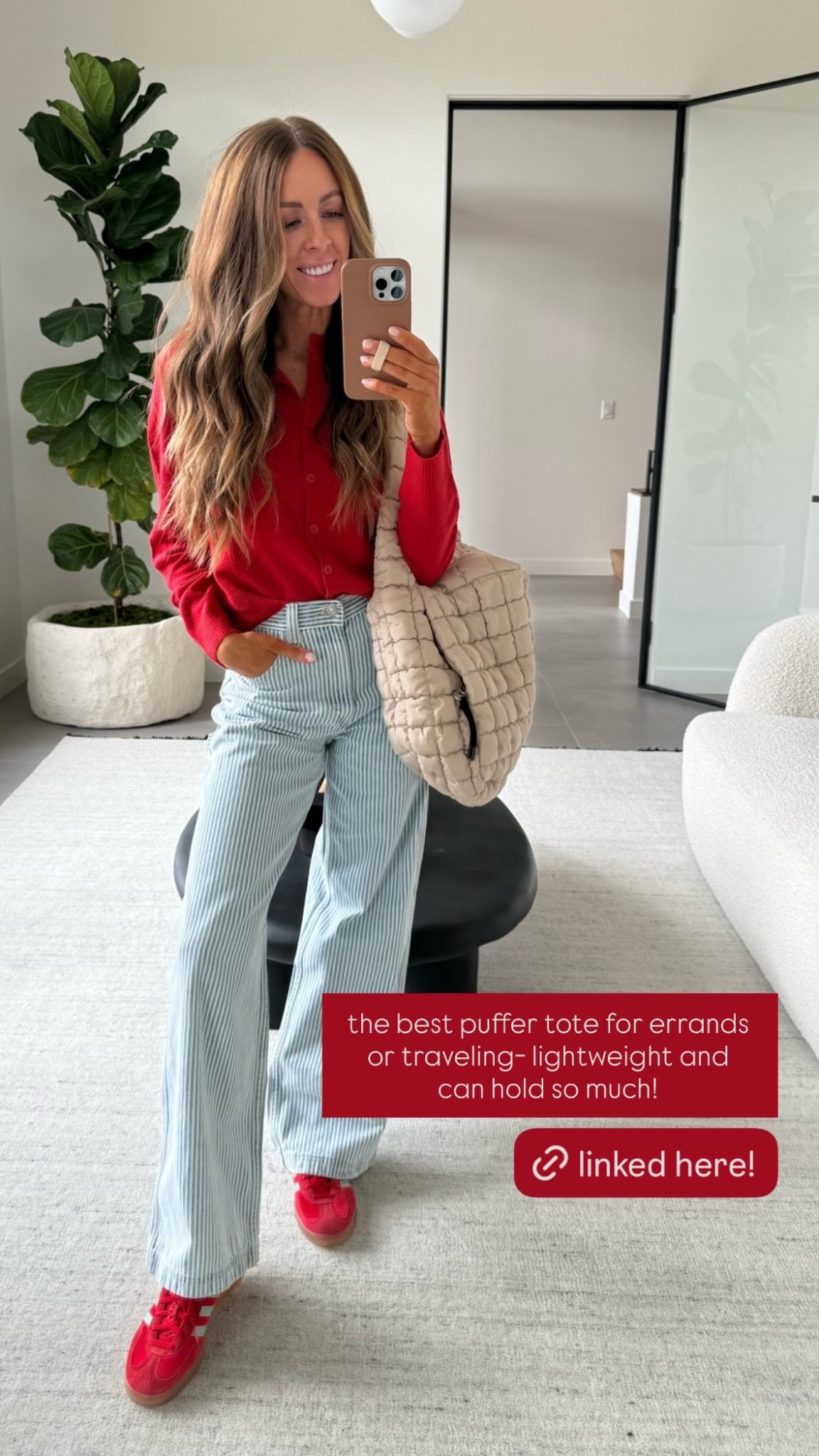 the best puffer tote for errands or traveling- lightweight and can hold so much!

Fall fashion, fall bag, sweater, puffer bag, trendy fashionn

#LTKStyleTip #LTKSeasonal #LTKItBag