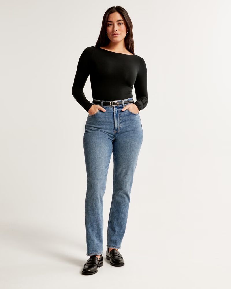 Curve Love Ultra High Rise 90s Slim Straight Jean | Abercrombie & Fitch (US)