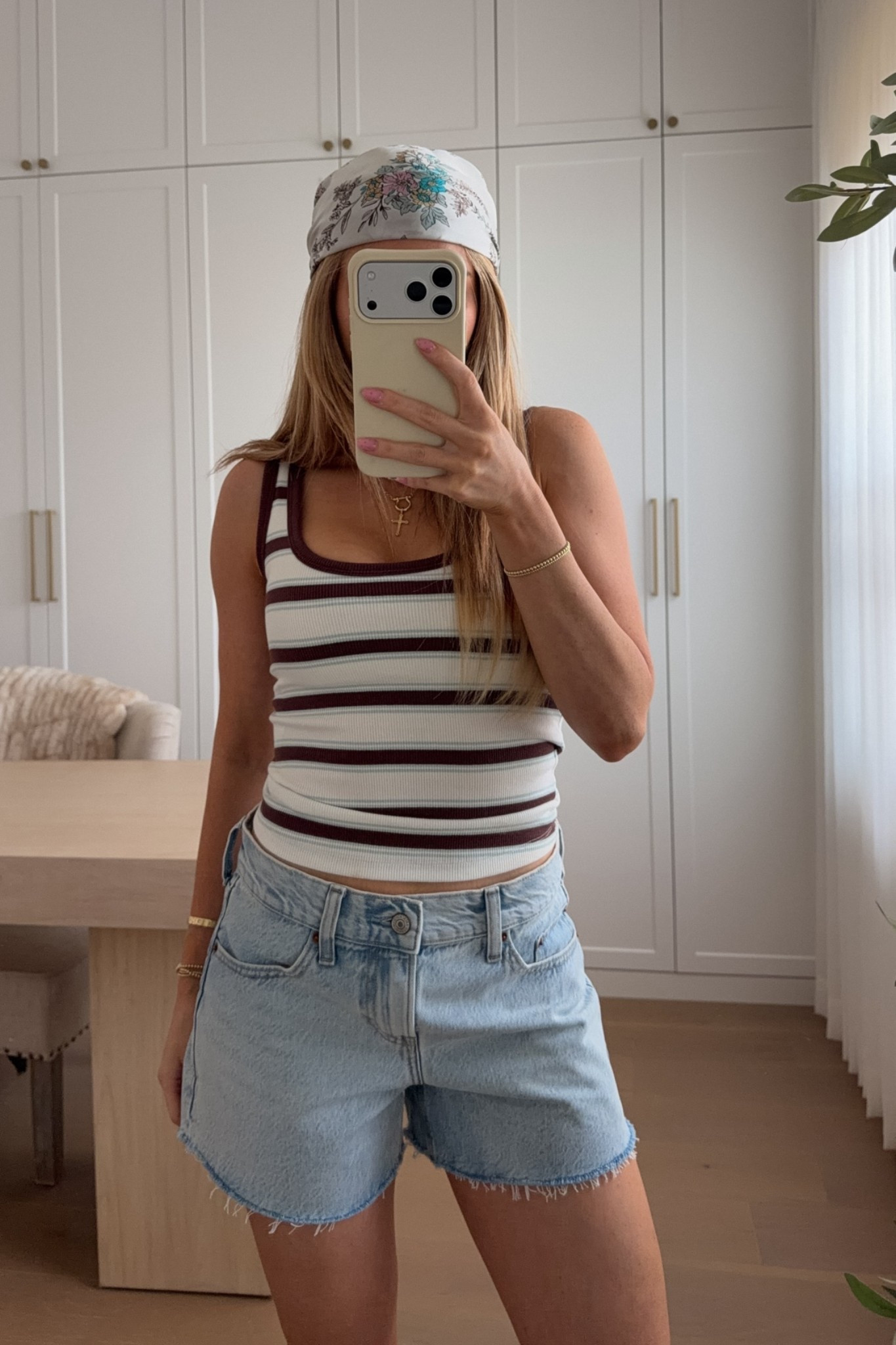 top: xs // denim shorts: 25