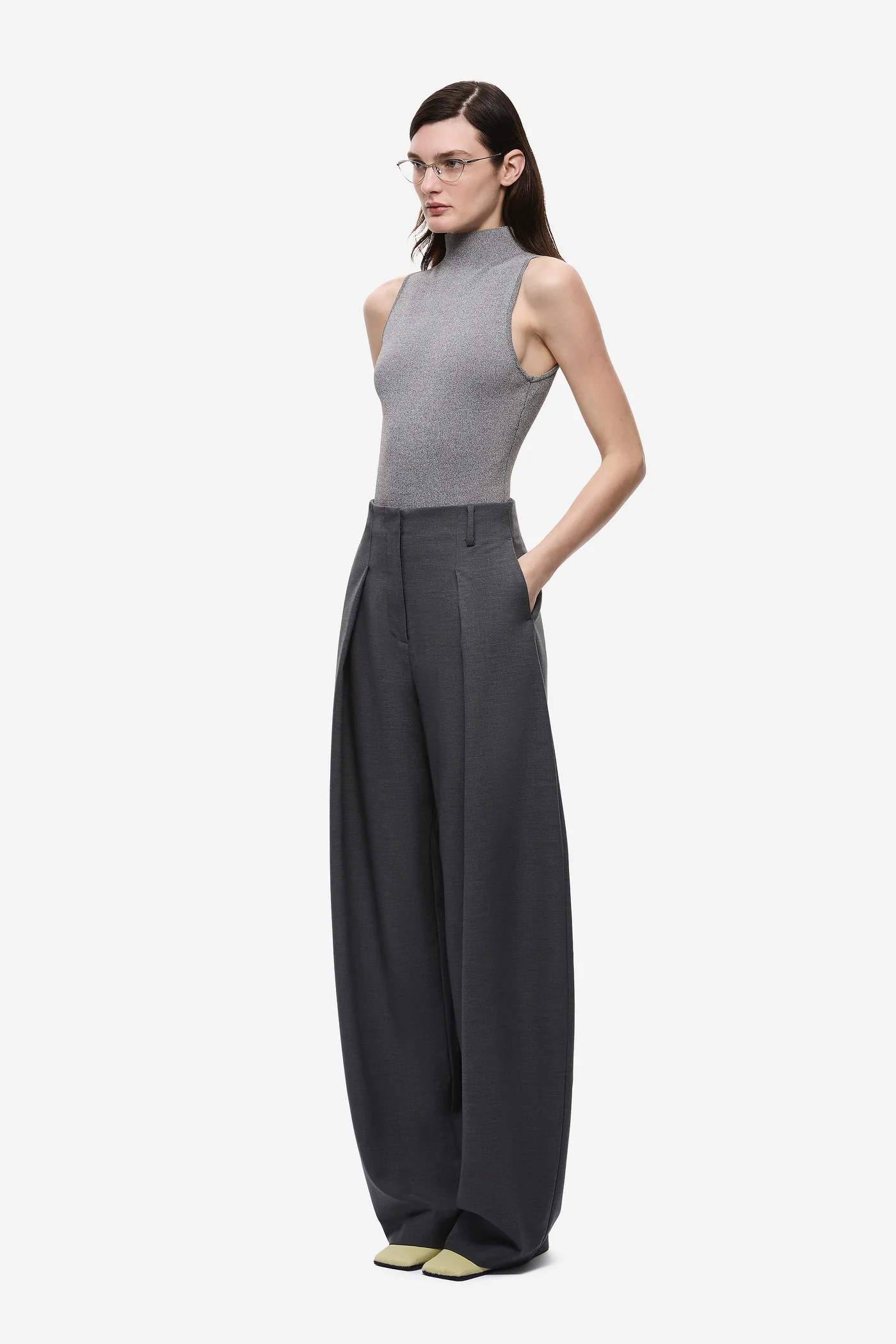 THE SCULPTED PANT | MISHA