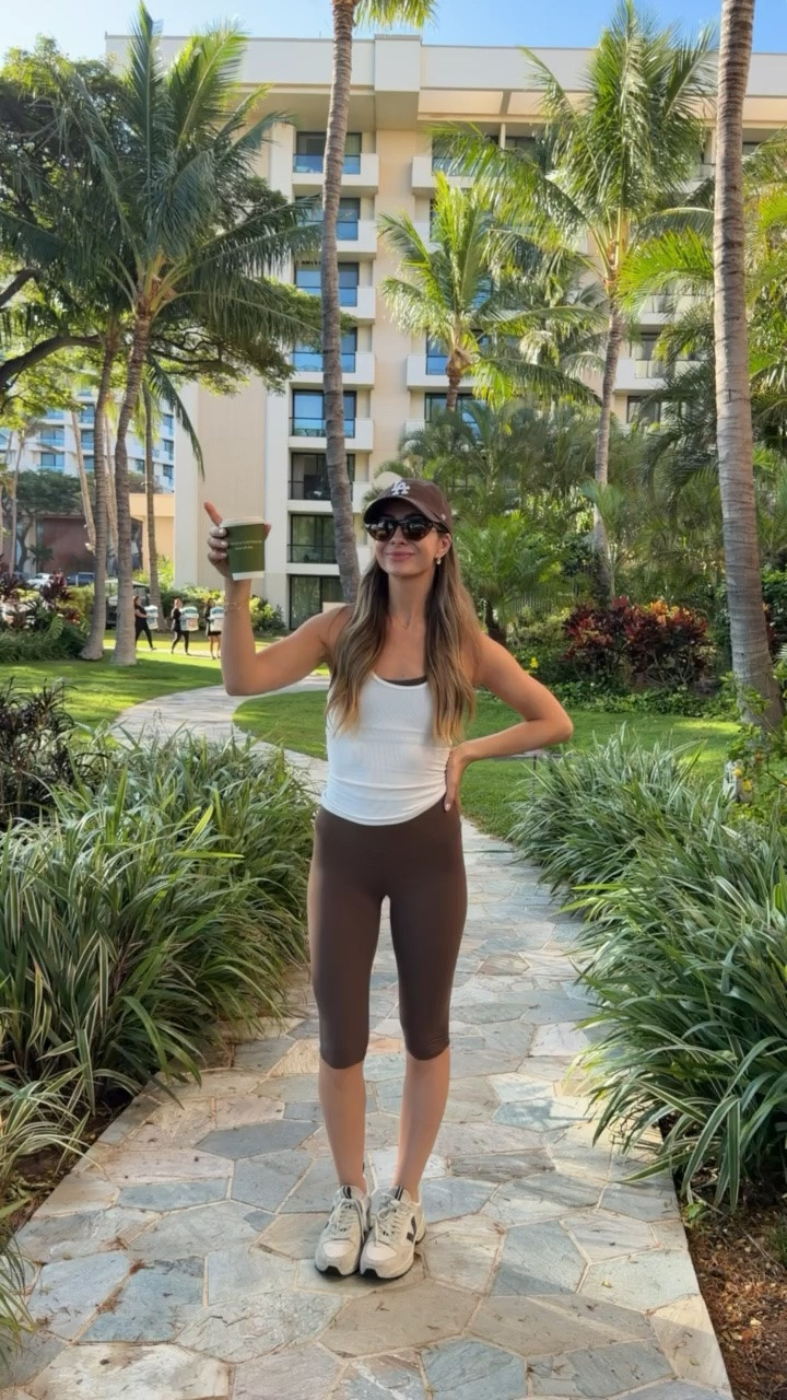 Maui outfit 🌺 coffee run!!!

#LTKootd #LTKTravel #LTKActive