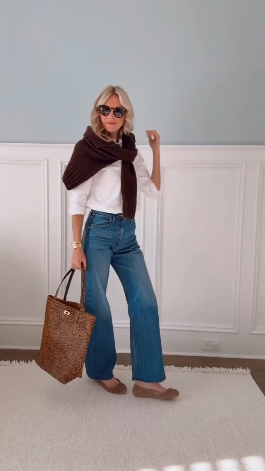 My favorite fitted white button up, mother denim ( on sale)  and a closet staple, leopard print tote. The perfect formula for an everyday outfit.


#LTKgrwm #LTKootd #LTKSeasonal