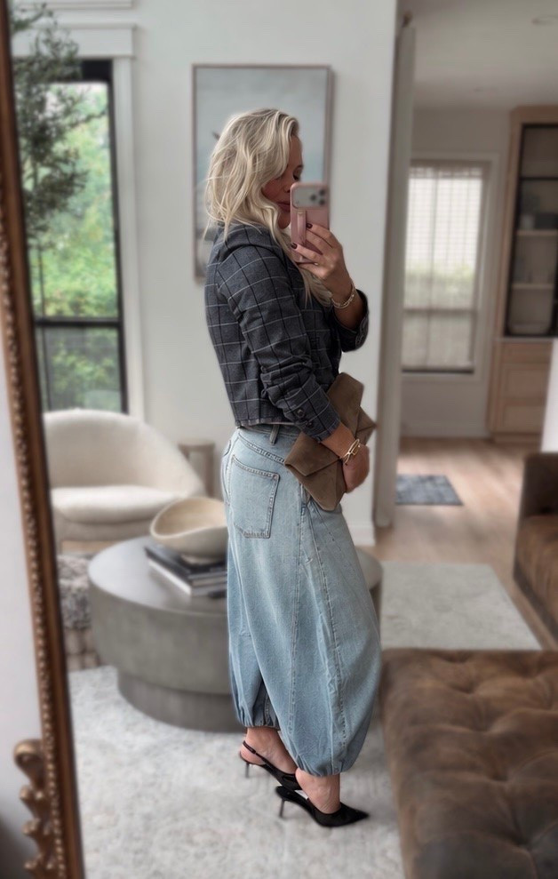 Obsessed with these jeans! So cute and comfy on! TTS! Jacket I did small.🤎🍂

Trending now!

Fall outfits. Style over 40. Workwear.

#LTKWorkwear #LTKOver40 #LTKootd