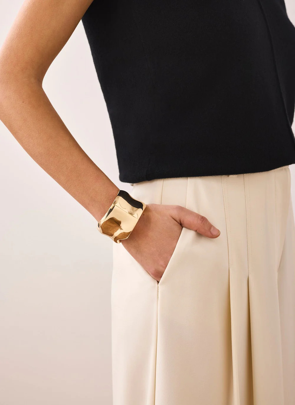 Gold Tone Clean Wave Bangle | Mint Velvet