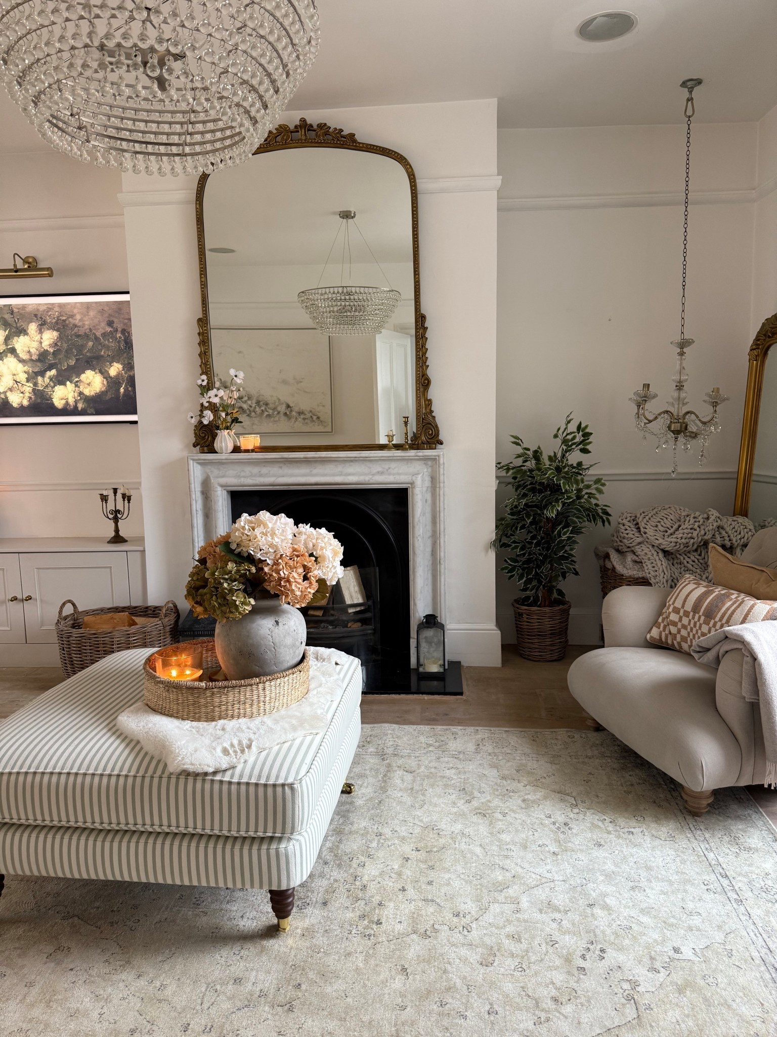 A soft life autumn at home 🍂

#SeasonalDecor
#AutumnHome
#RealHomes

#LTKautumn #LTKhome #LTKuk