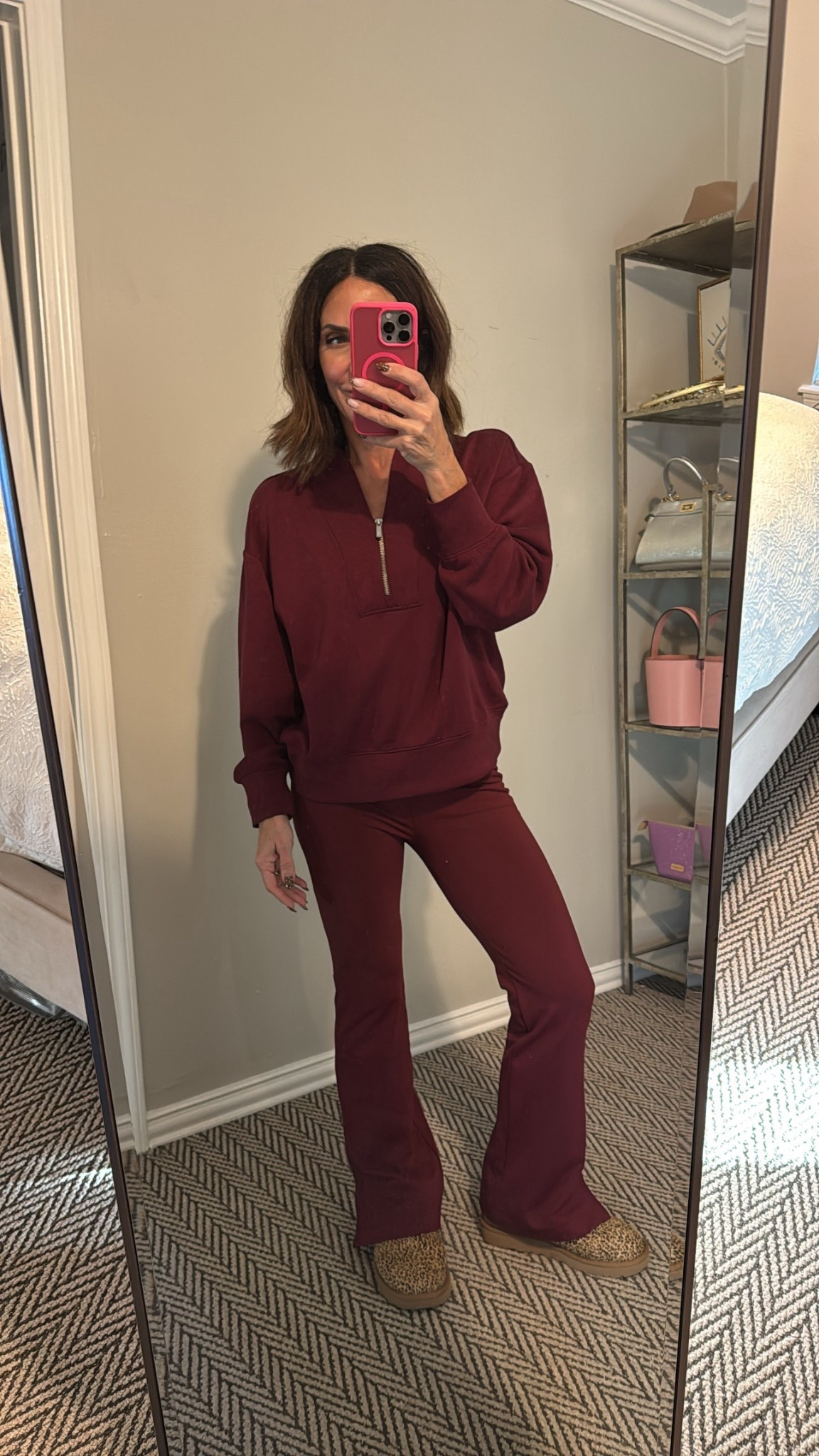 Casual & Comfy


#LTKSeasonal #LTKmomlife #LTKootd