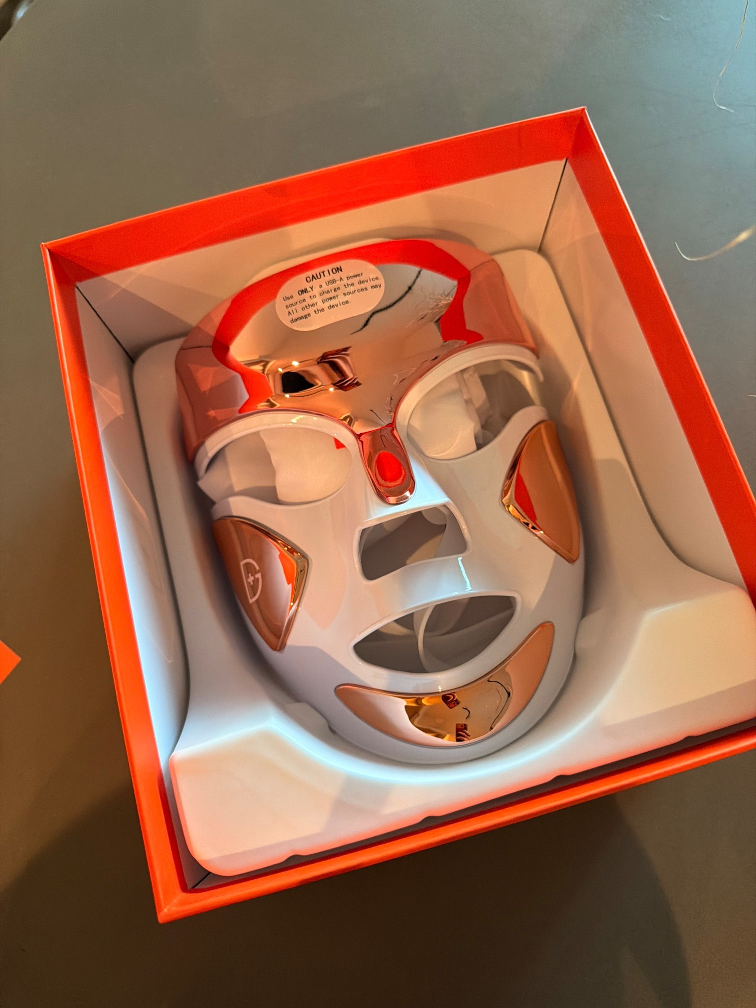 Right Light Therapy 

#LTKselfcare #LTKGiftGuide #LTKgrwm