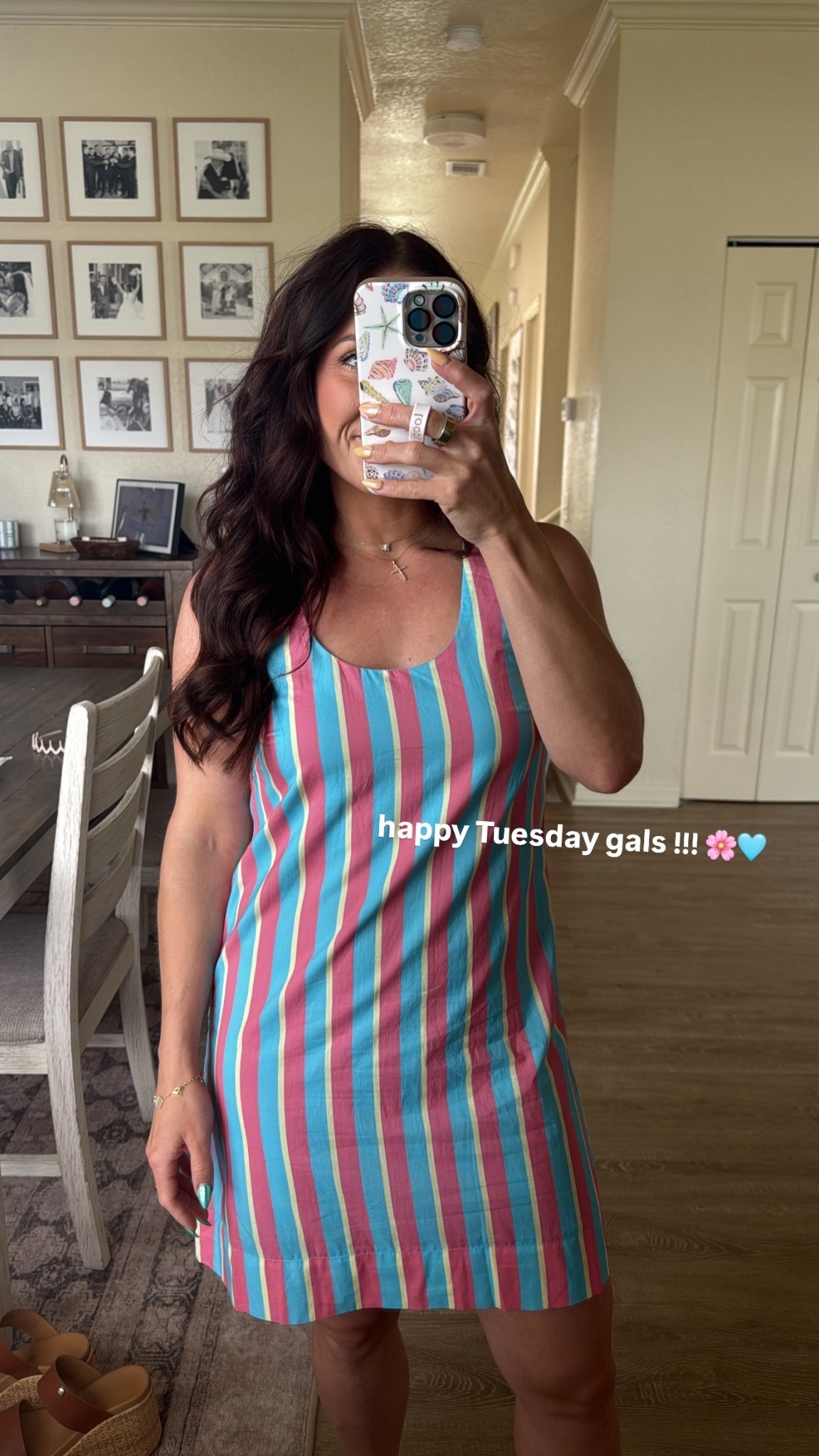 Love the colors of this Petal&Pup Mini dress 

Simple & cute! 

MiniDresses
SummerDresses

#LTKdayinmylife #LTKootd #LTKSeasonal