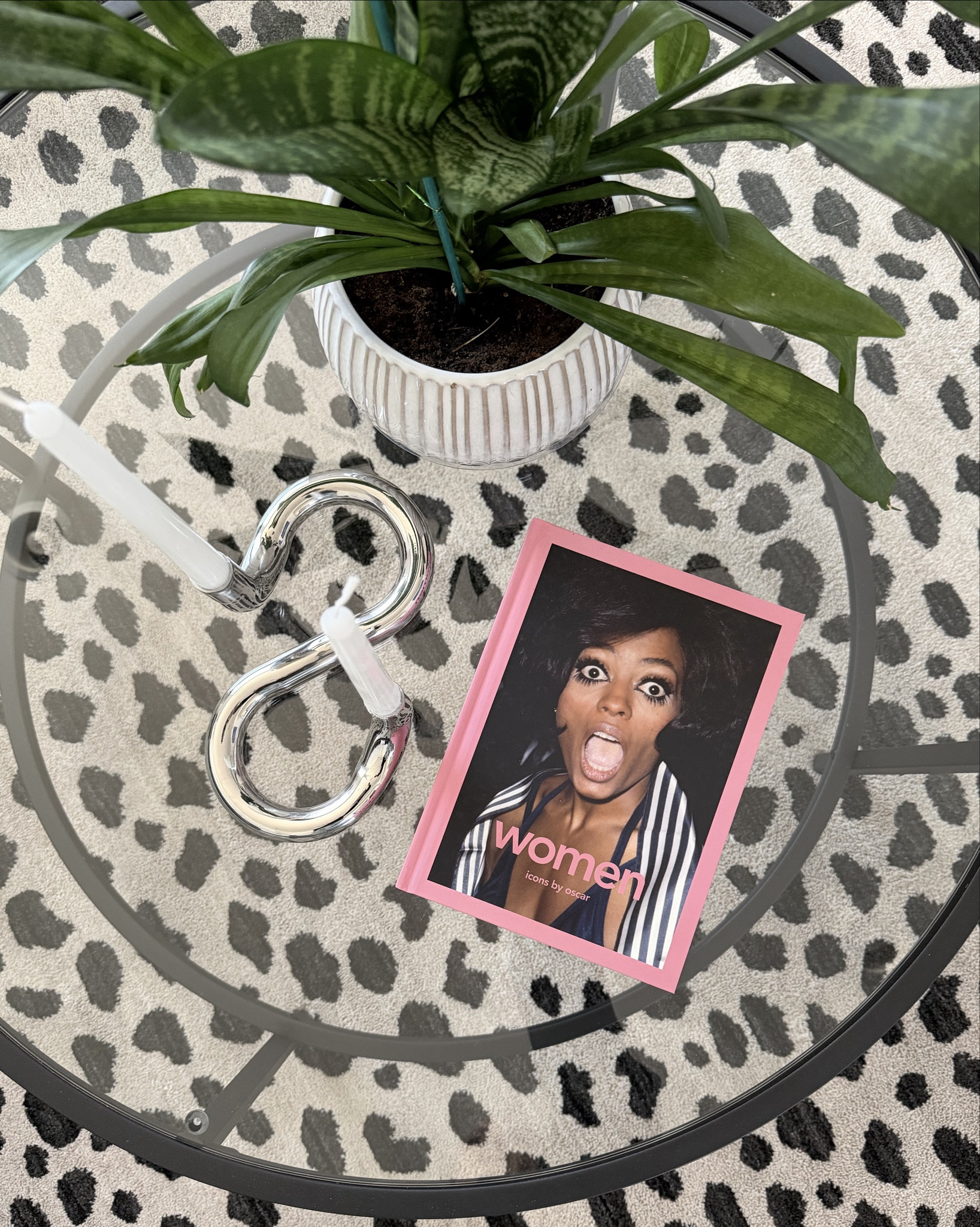 A coffee table book that actually sparks conversation.

“Women: Icons by Oscar” is full of iconic portraits, powerful women, and moments in history that feel timeless. The pink cover alone makes it a perfect styling piece, but the photography inside is what really makes it special.

Linked for anyone building out their coffee table stack or just want a book that looks as good as it reads.

#LTKhome #LTKdecor #CoffeeTableBooks #HomeStyling #InteriorDetails #CoffeeTableStyle #DesignInspo #HomeAesthetic #LTKfinds

#LTKvlog #LTKHome #LTKOver40