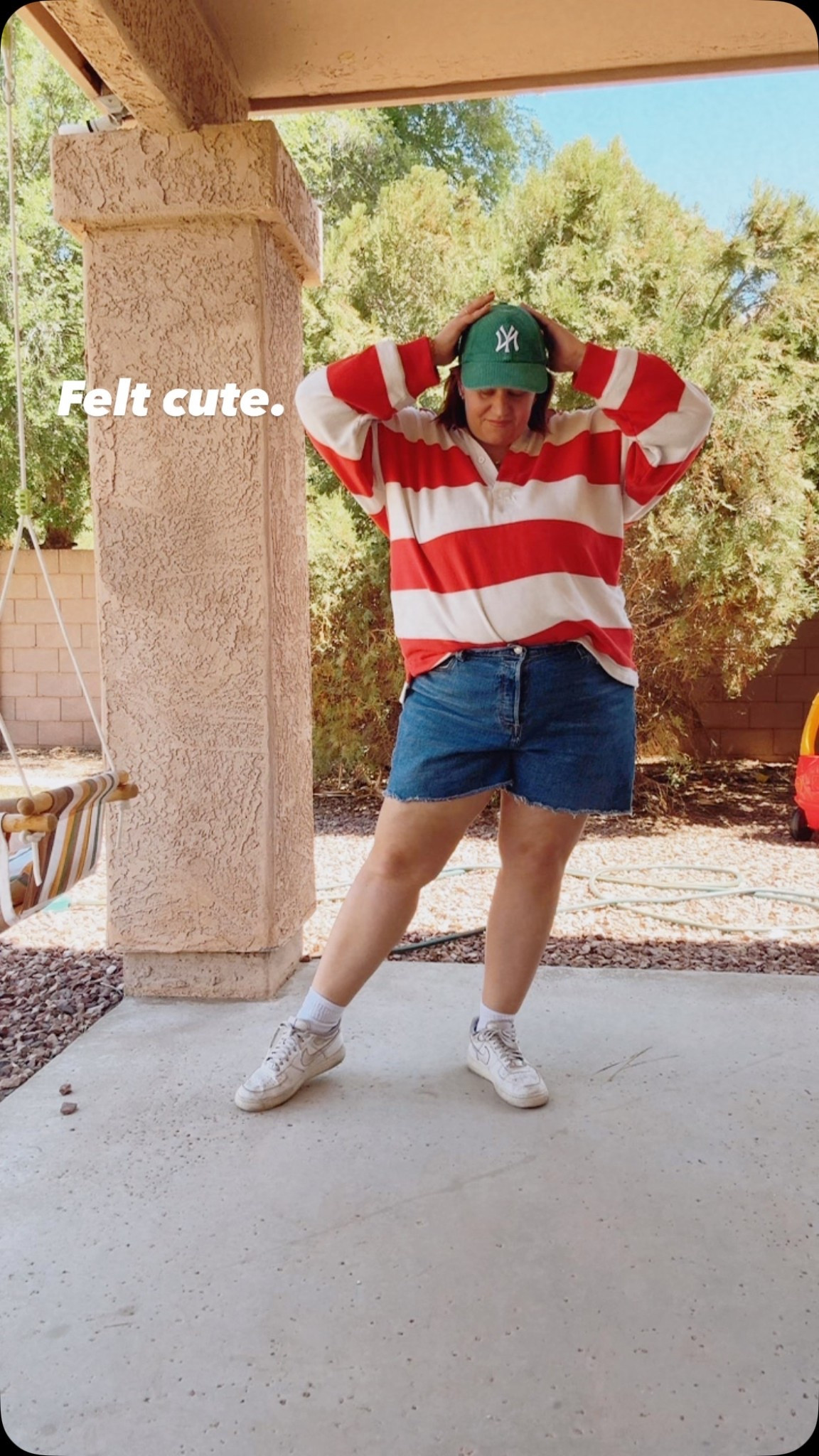 To anyone who stays in their human clothes all day, I applaud you. 

#plussizefashion #ootd #springfashion