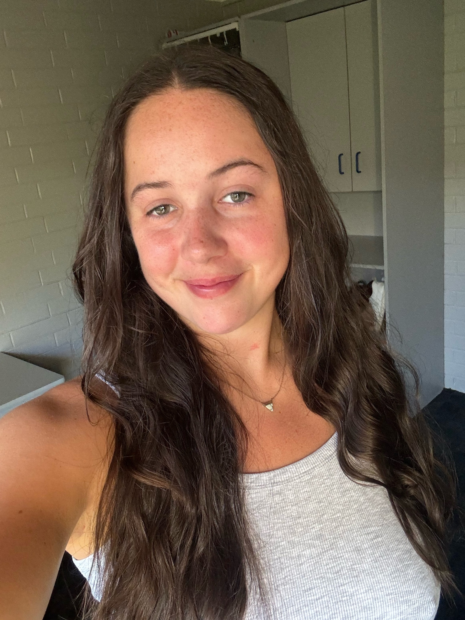 wearing this basic grey tank all day! on sale🩶💫 

#LTKsalealert #LTKfindsunder50 #LTKaustralia