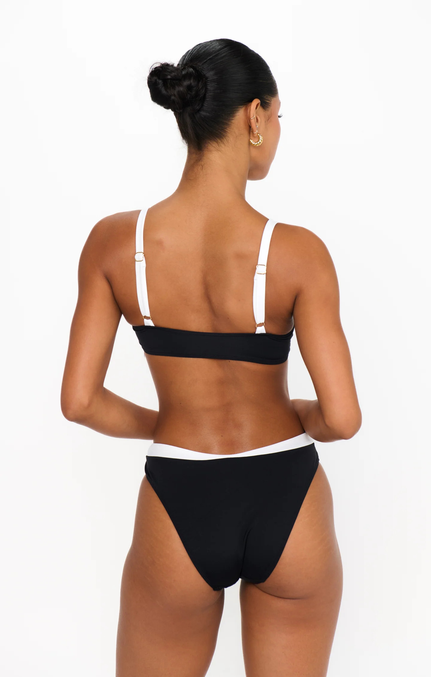 Dive In Bottom ~ Black and White | Show Me Your Mumu